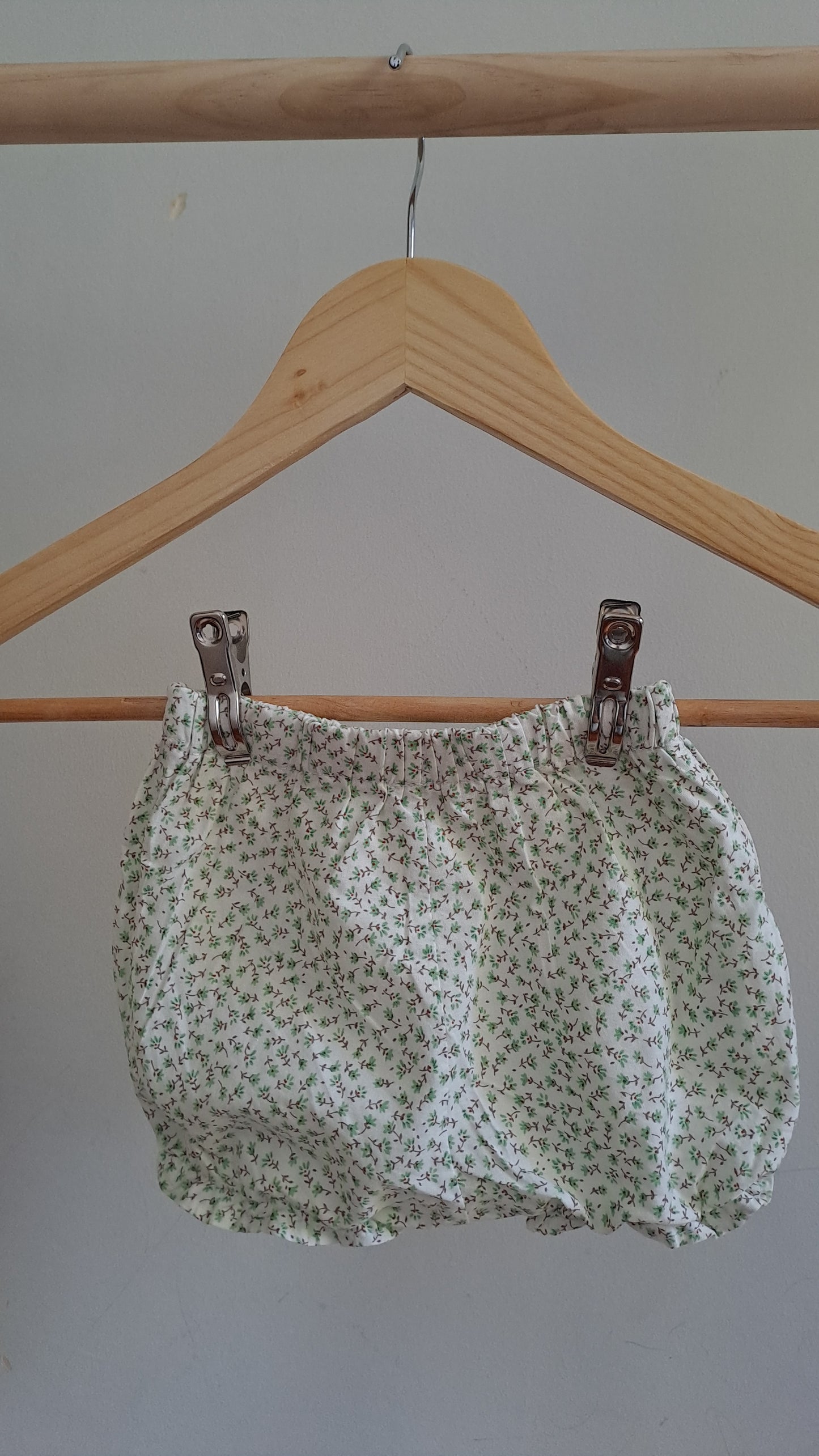 Baby Bloomers Or Nappy Cover Ditsy Green & White 3-6 Months