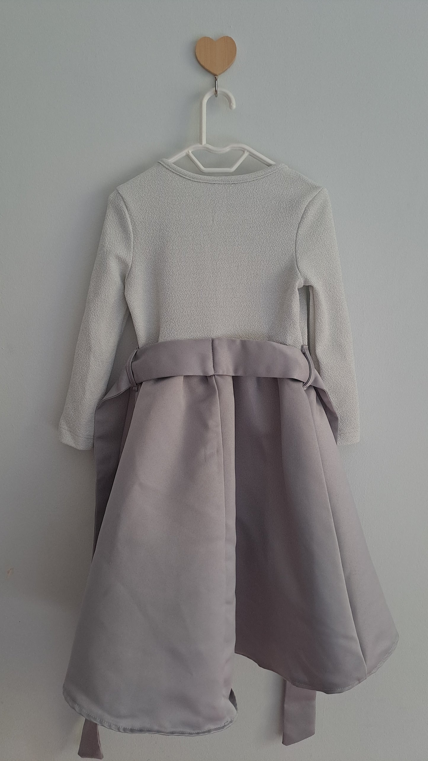 Girls Silver Special Occasions Dress – Truworths Limited (Age 2-3)
