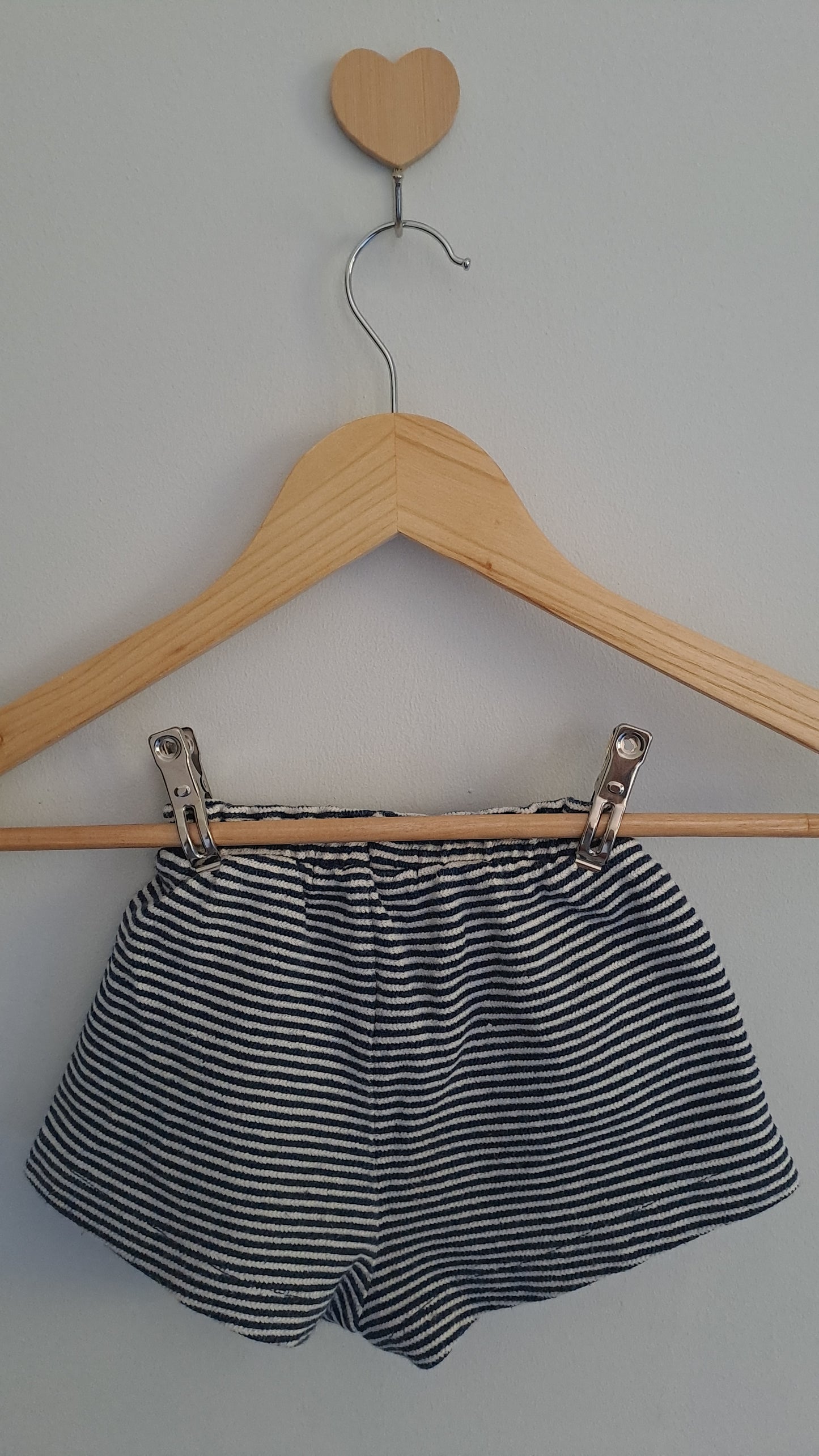 Zara White & Navy Striped Cotton Shorts 9-12 Months