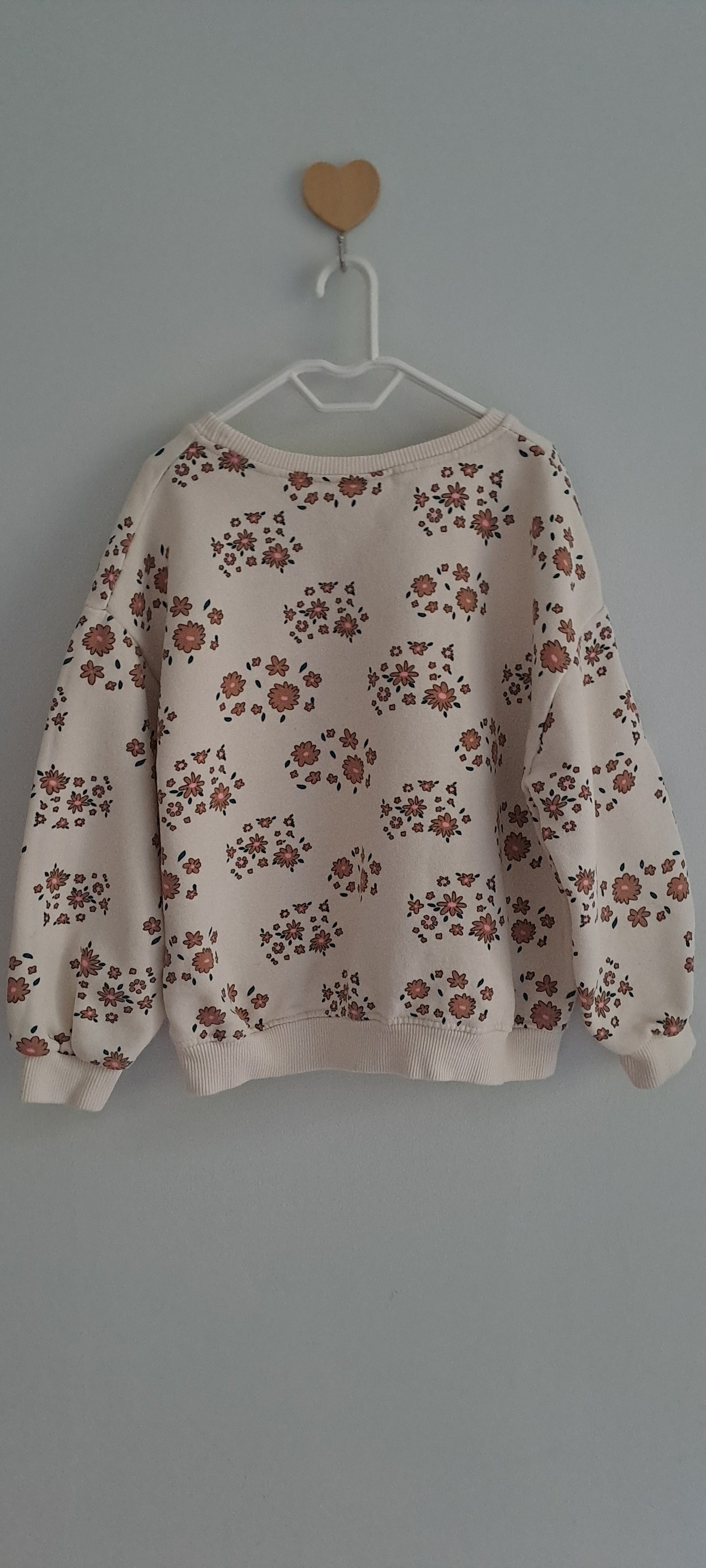 Zara Ditsy Floral Crew Neck Sweatshirt 5-6 Years