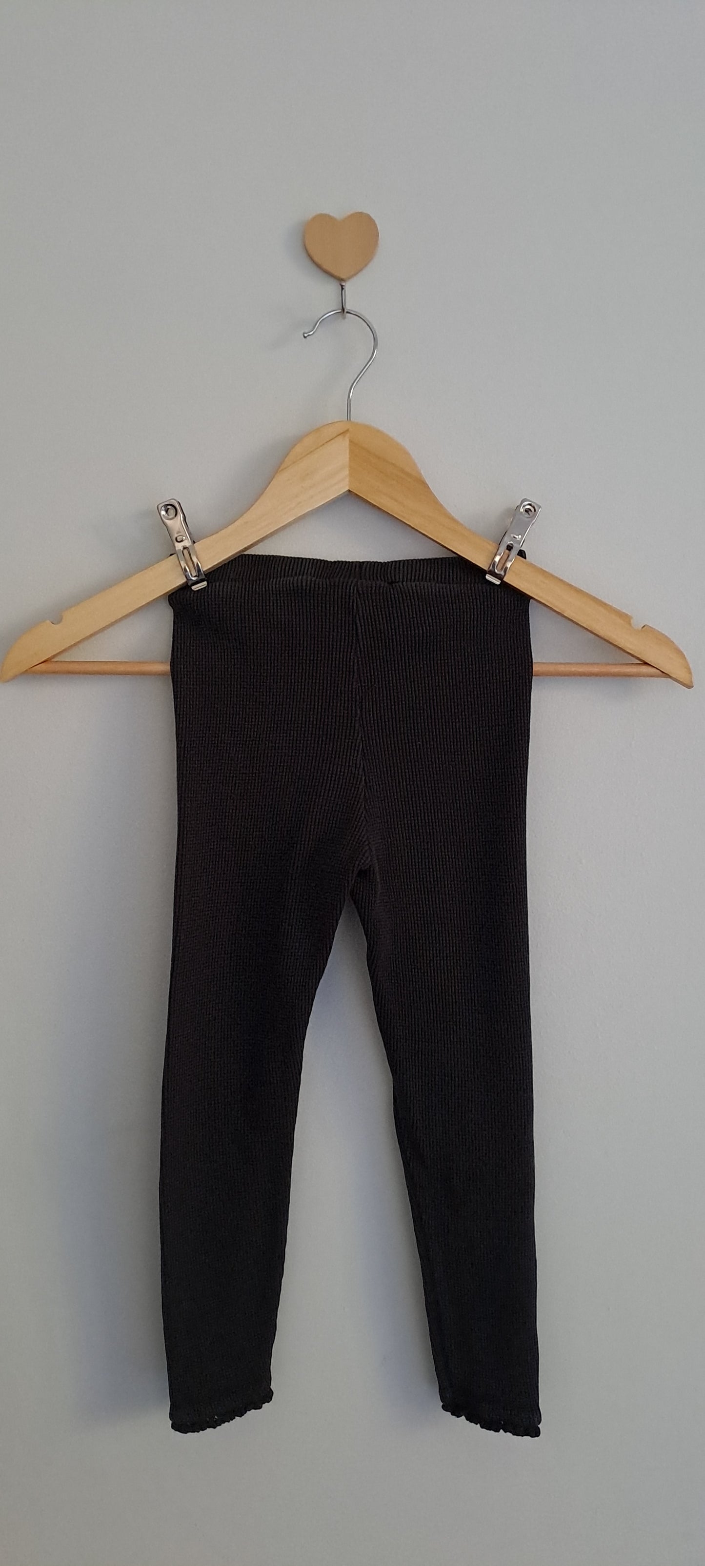 Zara Charcoal Grey Ribbed Lettuce-Edge Leggings 3-4 Years
