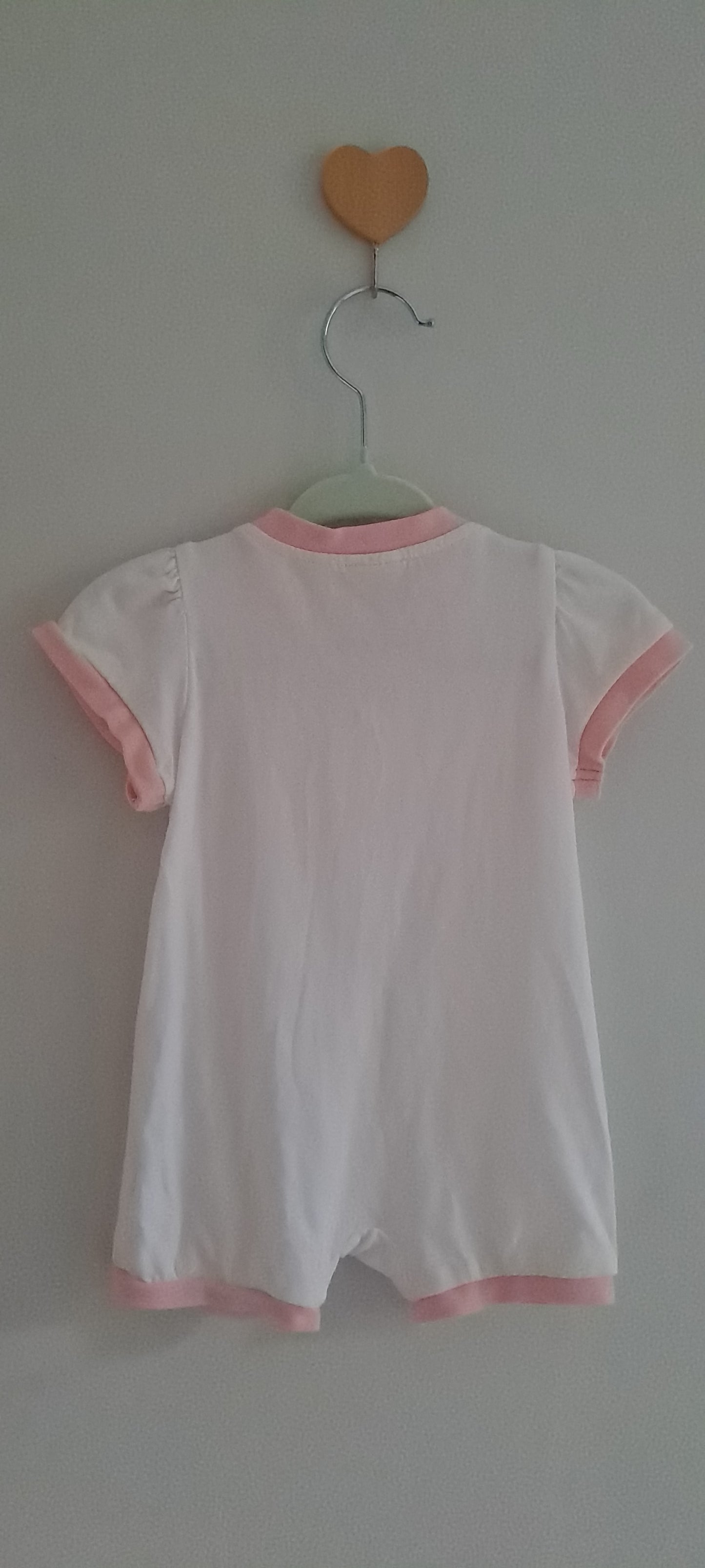 H&M White & Pink Strawberry Heart Romper – Cotton 0-3 Months