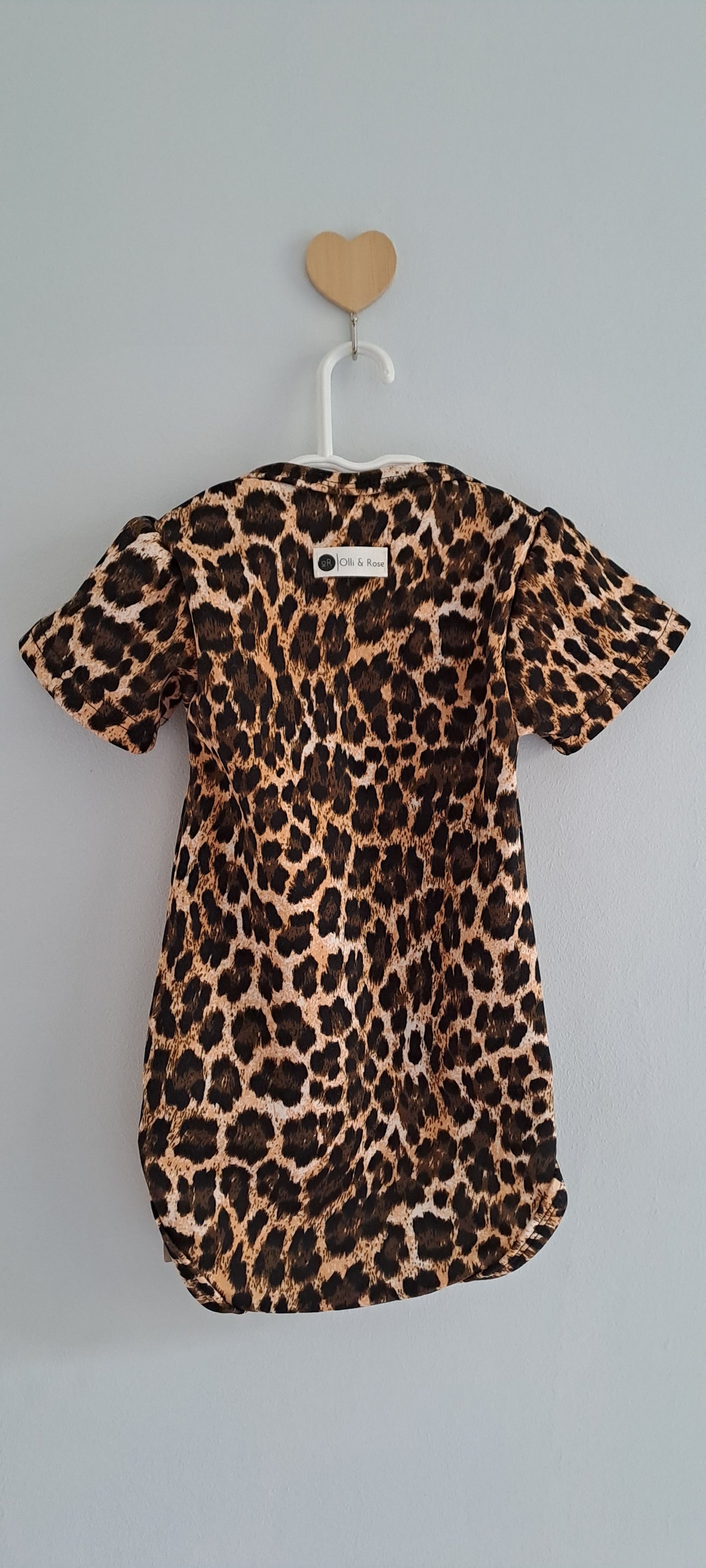 Olli & Rose Leopard Print Bodysuit 12-18 Months
