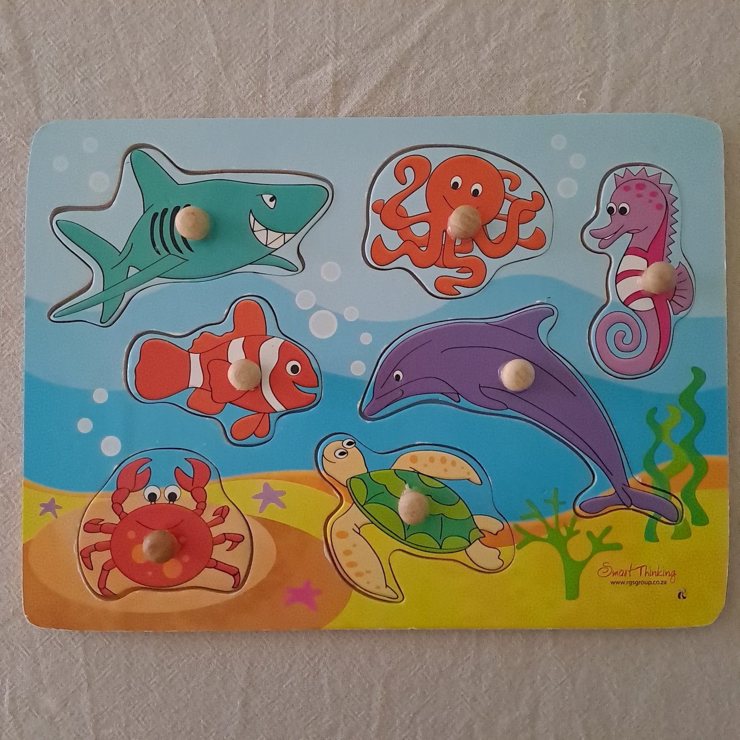 RGS Smart Thinking Wooden Underwater World Peg Puzzle 7-Piece 12-24 Months