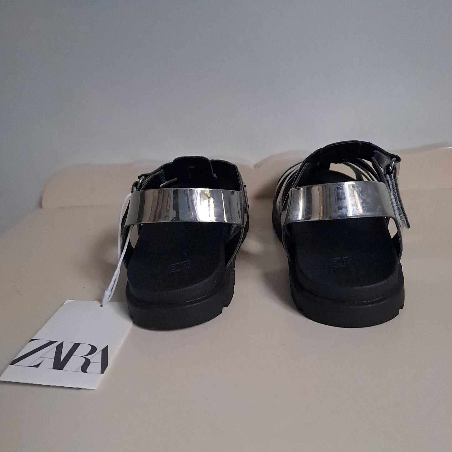 Zara Kids Metallic Silver Fisherman Cage Sandals UK/SA 10 (EU 28) - New with Tags