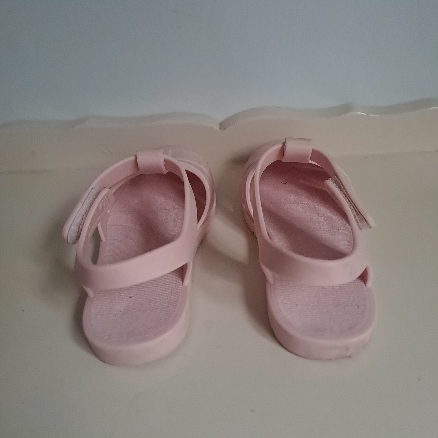 Zara Kids Pastel Pink Rubberised Fisherman Cage Sandals UK/SA 8.5 (EU 26)
