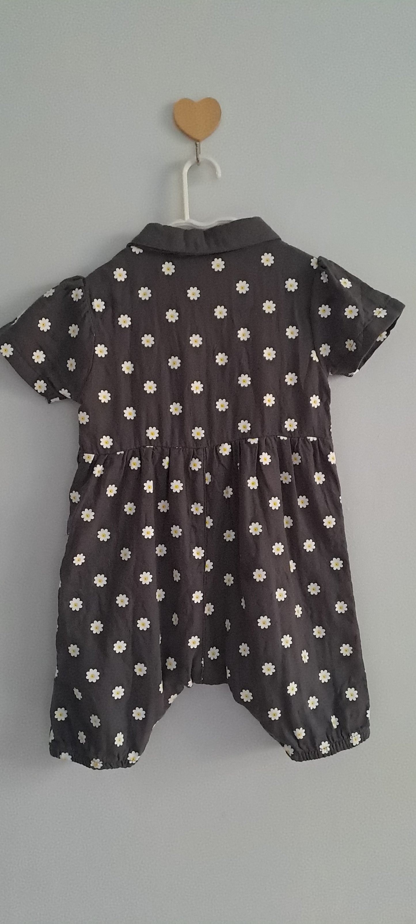 Clicks Made 4 Baby Daisy Floral Collared Romper 18-24 Months