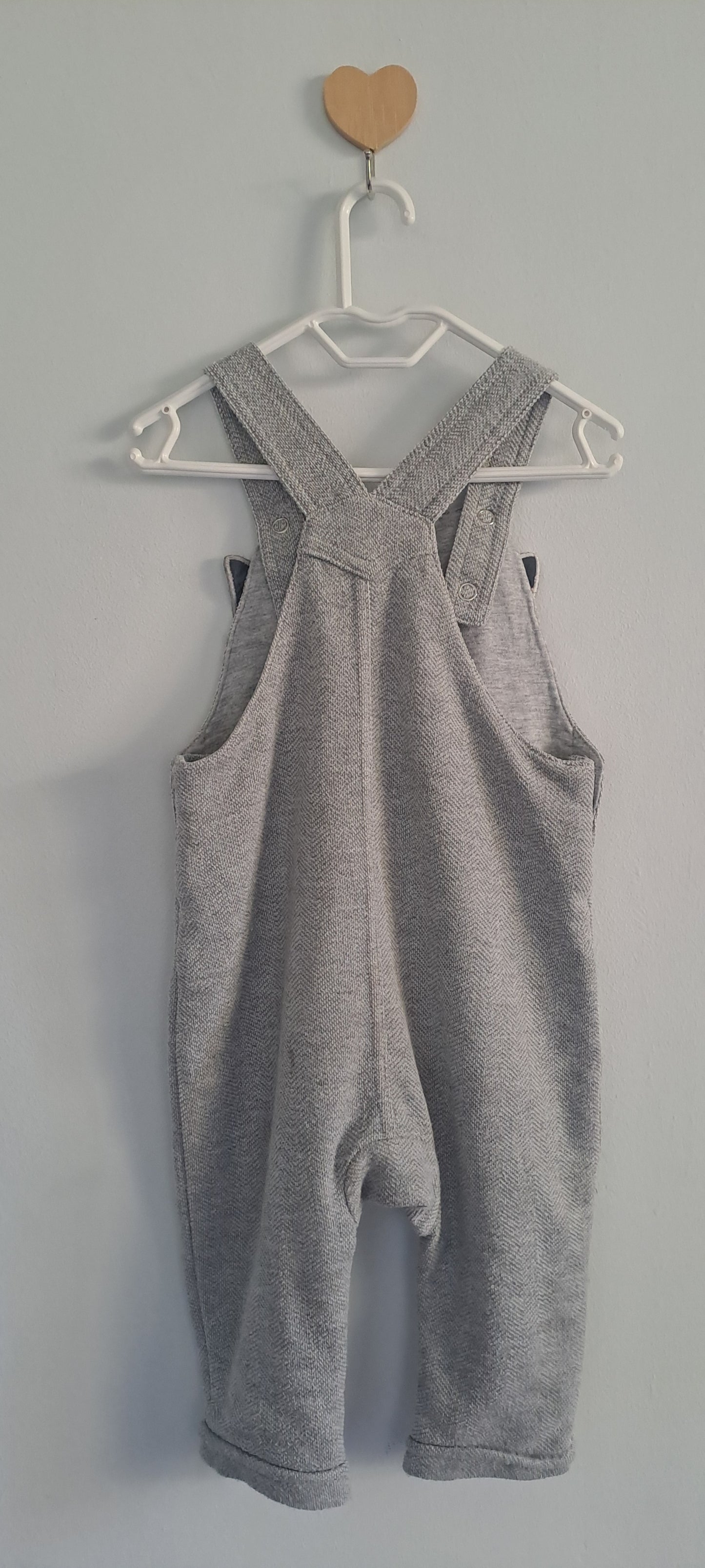 Orchestra Bébé Grey Herringbone Knit Fox Dungarees 9-12 Months