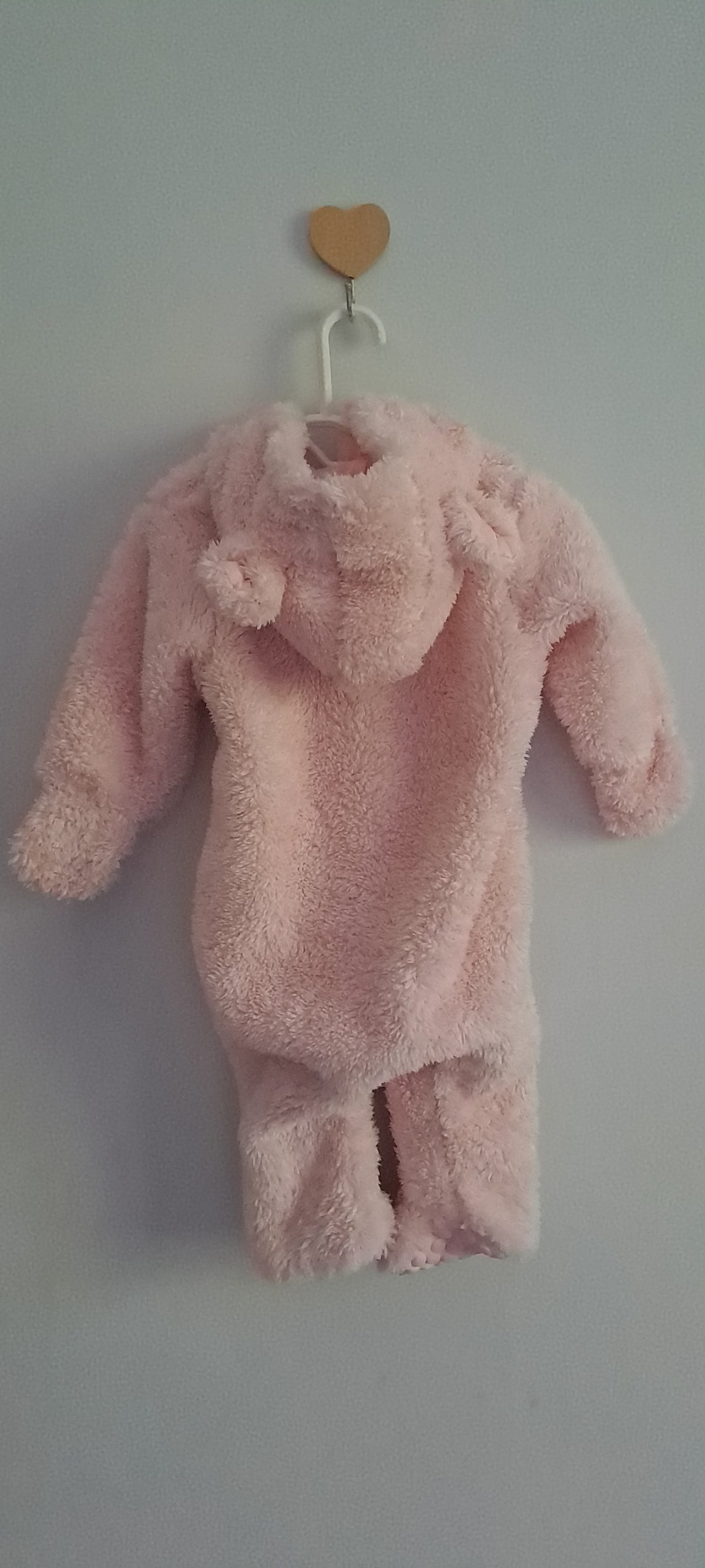 Woolworths Baby Girl Pale Pink Plush Fluffy Fleece Hooded Pram Suit (1-3 Months)