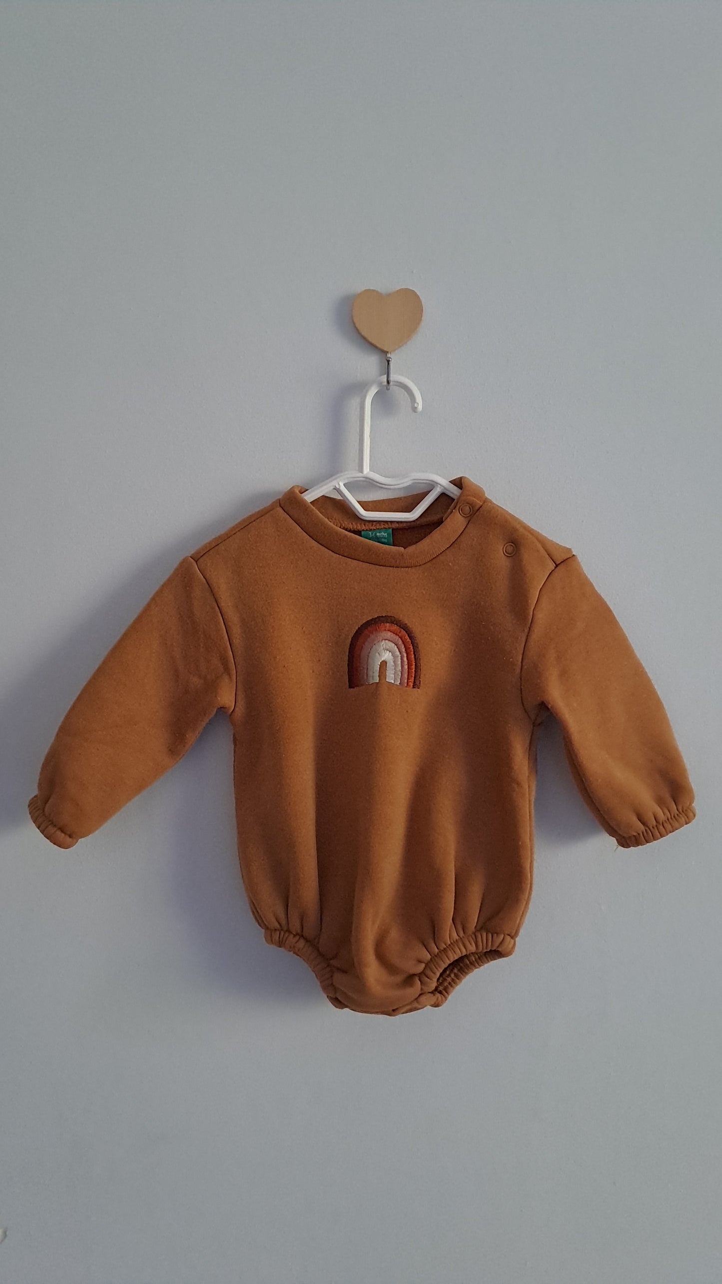Rainbow Bodysuit Ackermans 3-6 Months