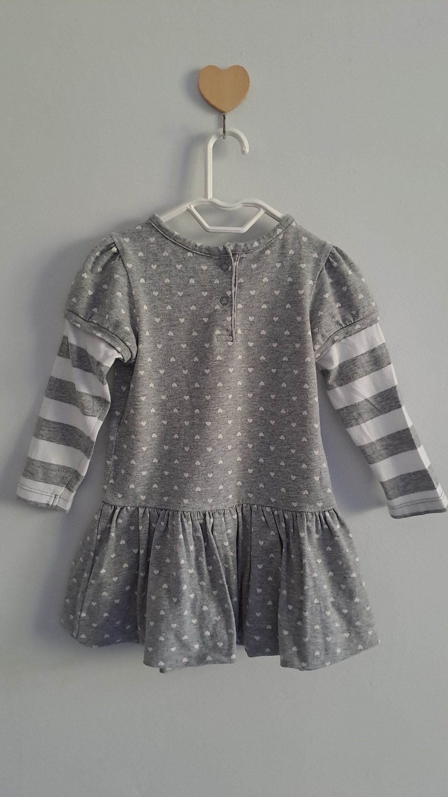 Long Sleeve Grey Dress With Hearts Baby Gap 12-18 Months