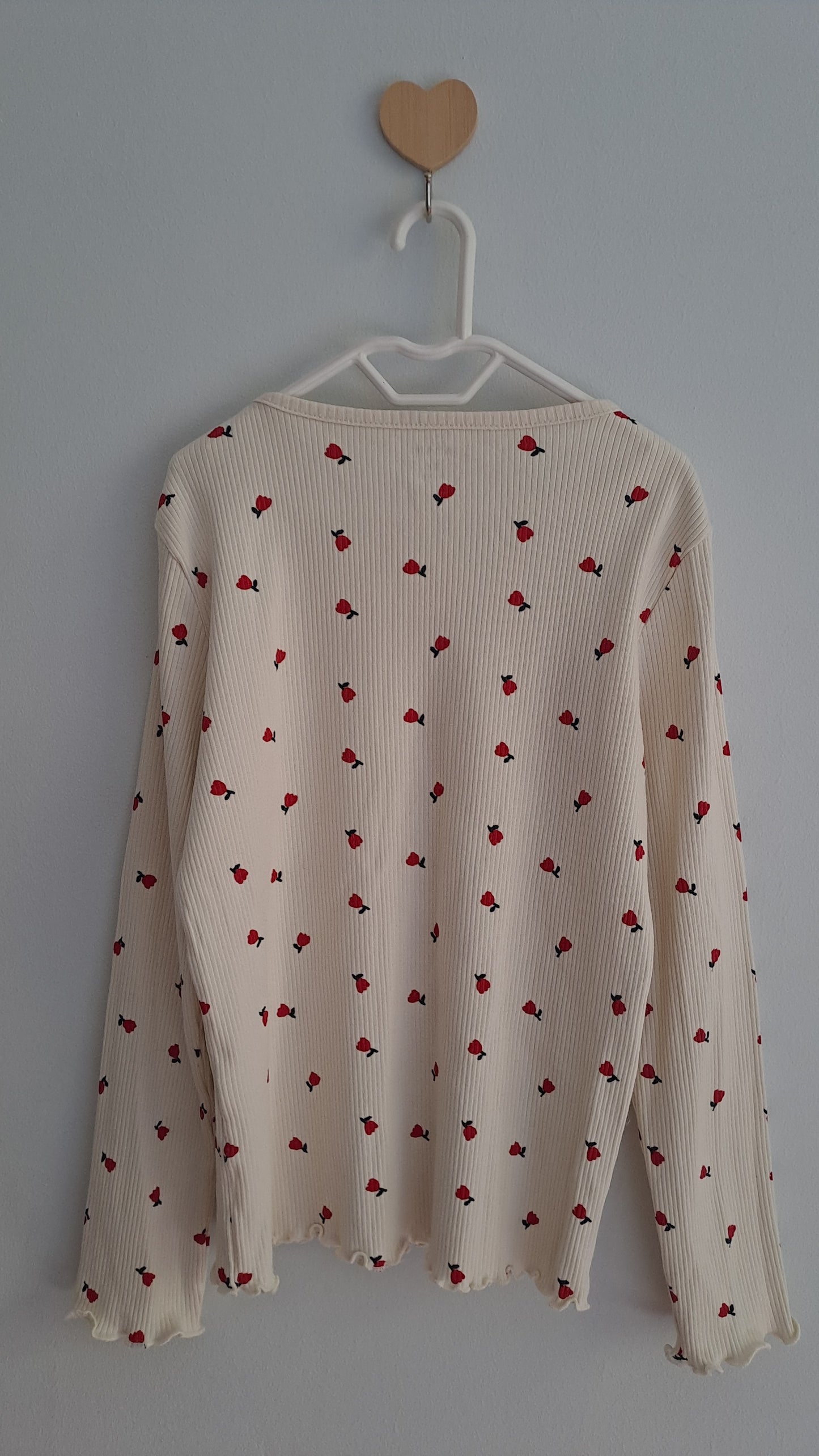 Girls Beige Cotton Long Sleeve Shirt with Red Flowers – Kiabi (Age 7-8)