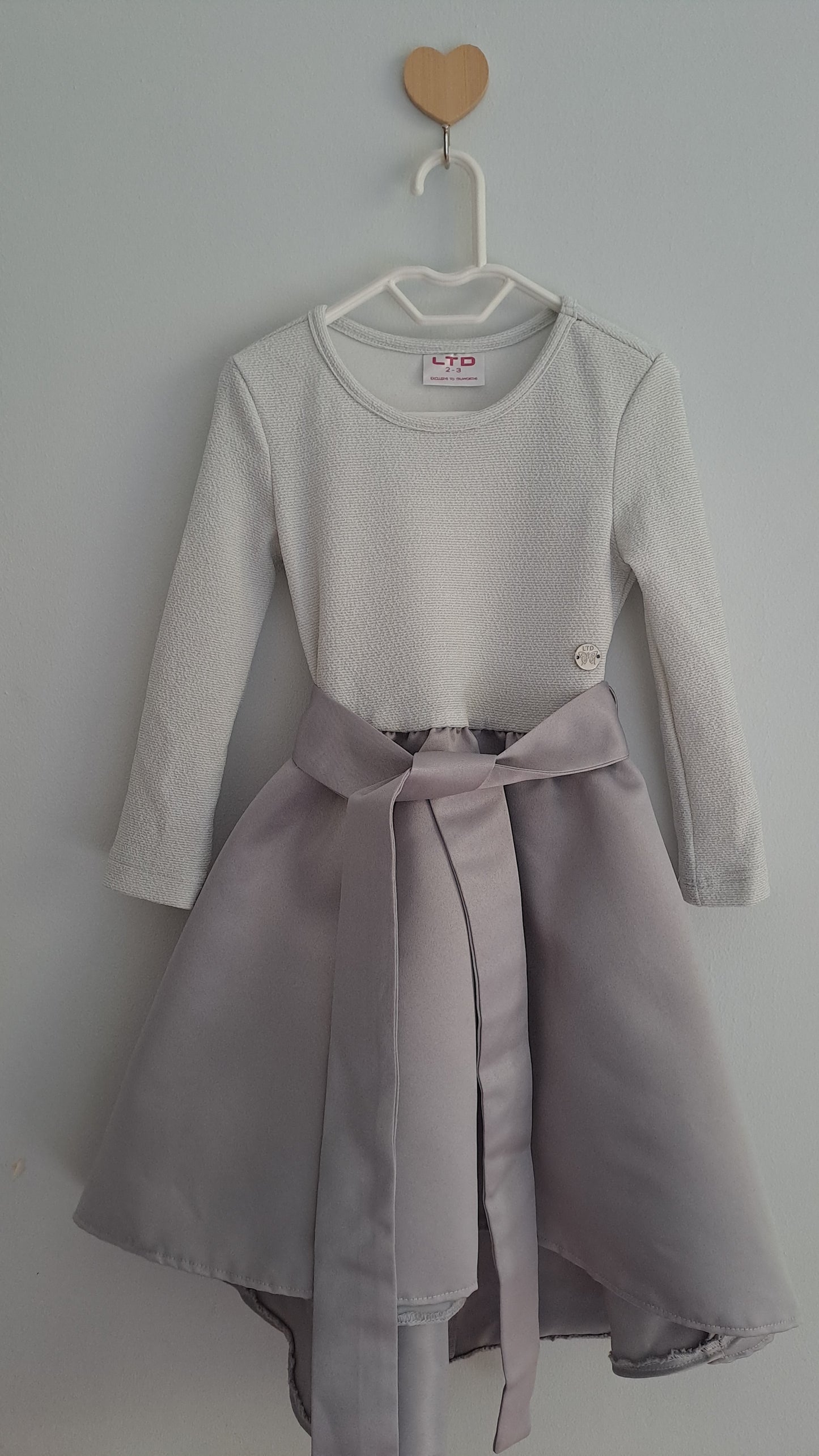Girls Silver Special Occasions Dress – Truworths Limited (Age 2-3)