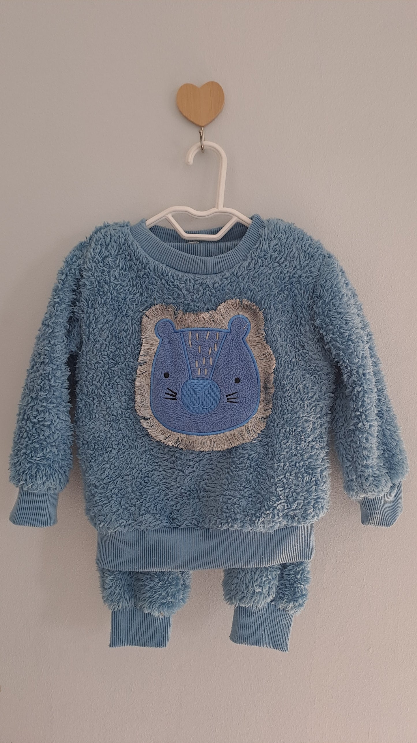 Pick n Pay Clothing Fluffy Blue Lion Long Sleeve Top & Pants Set 6-12 Months