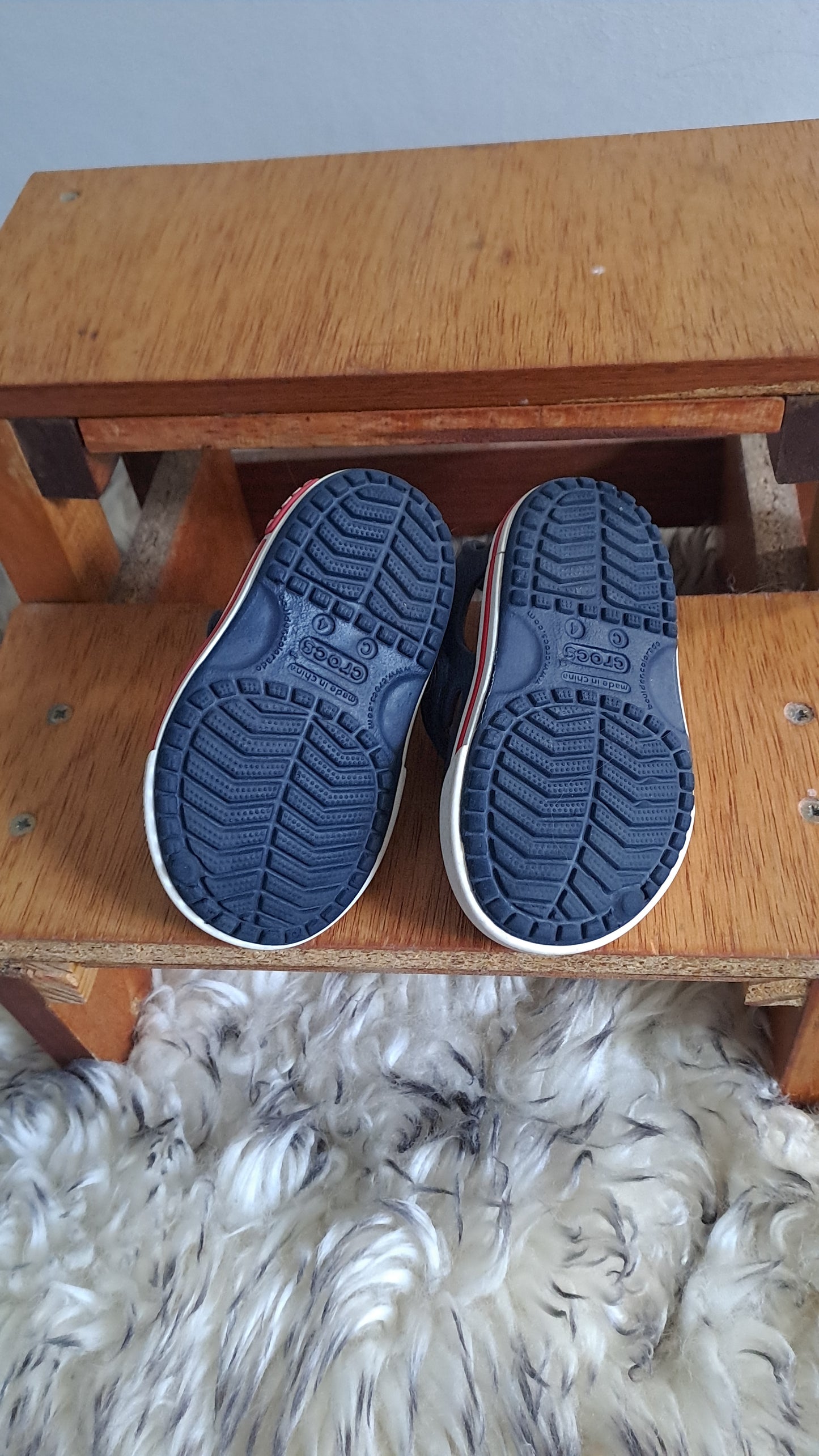 Crocs Navy Sandal Size 4 Toddler