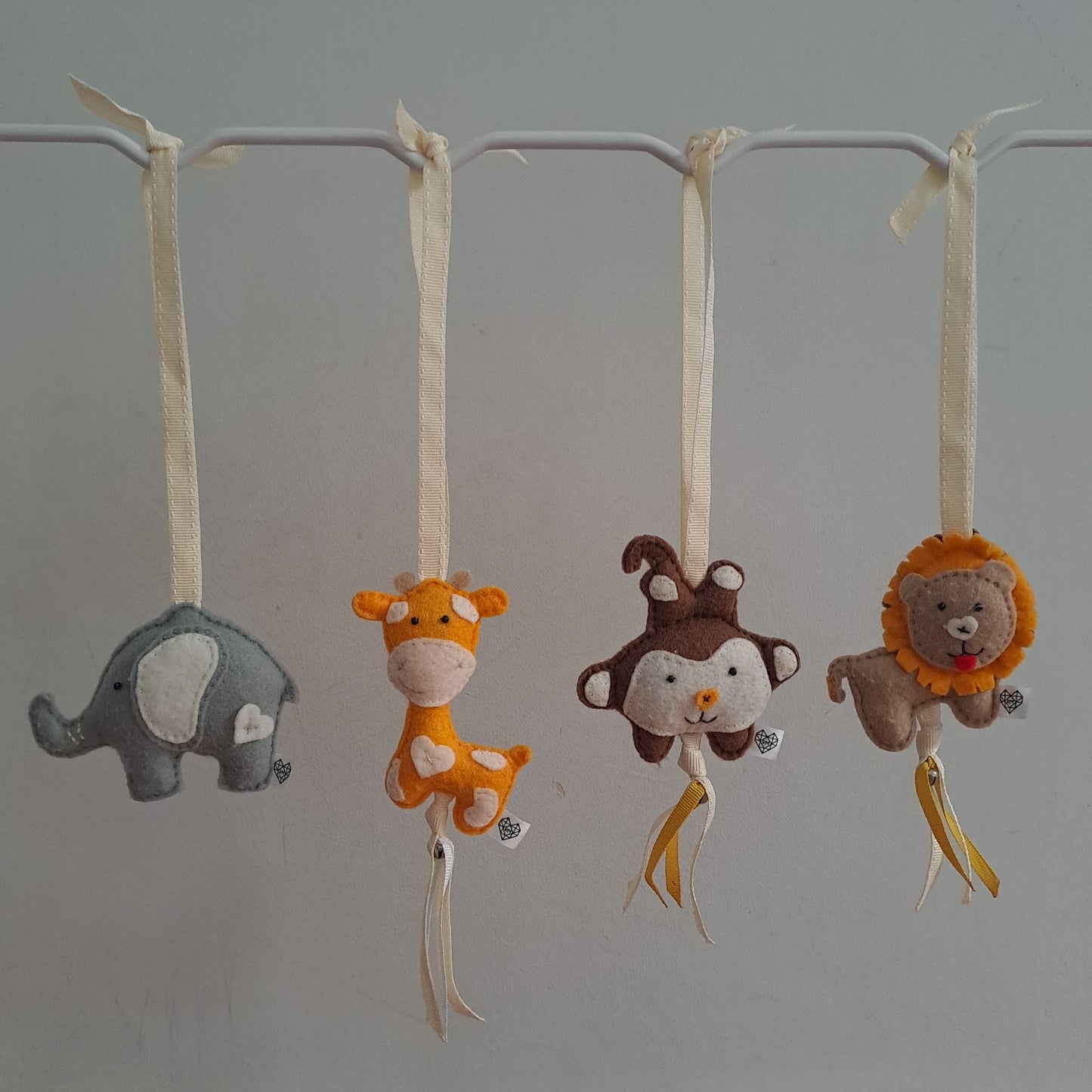 Ruby Melon Baby Gym Metal Frame & Heartfelt Dingle Dangle Set Bushveld Babies