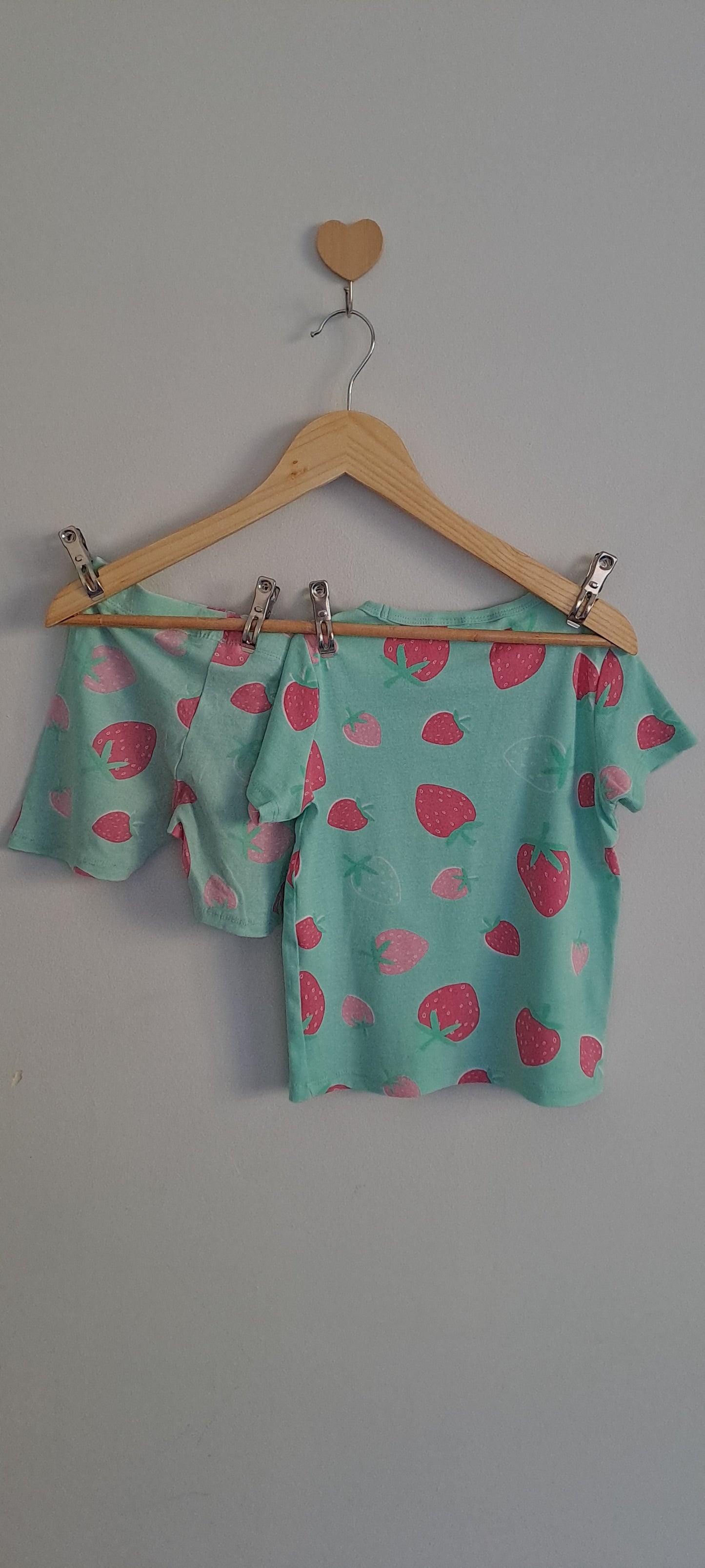 Anko Toddler Girls' Strawberry Print Pyjama Set Size 3-4 Years