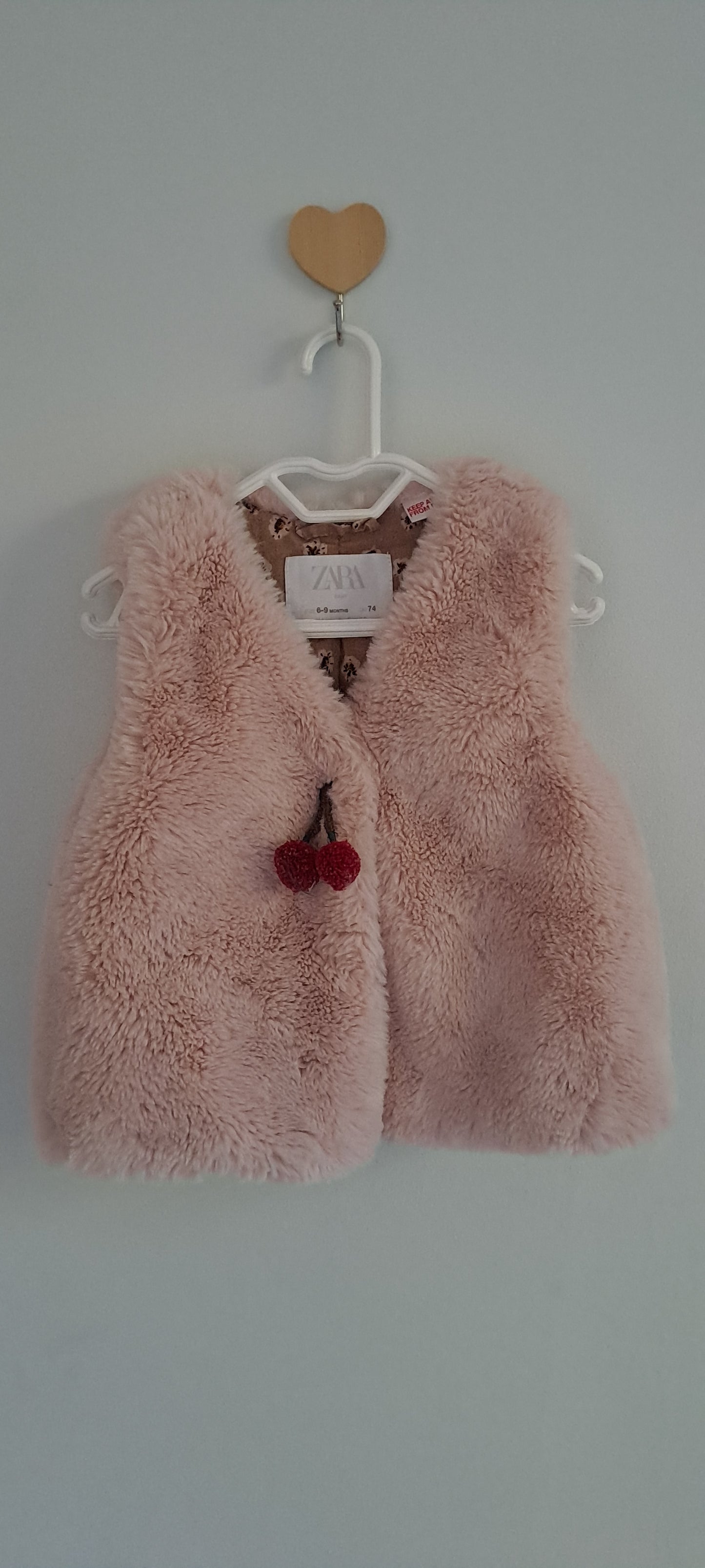 Zara Baby Dusty Pink Faux Fur Cherry Pom-Pom Gilet 6-9 Months