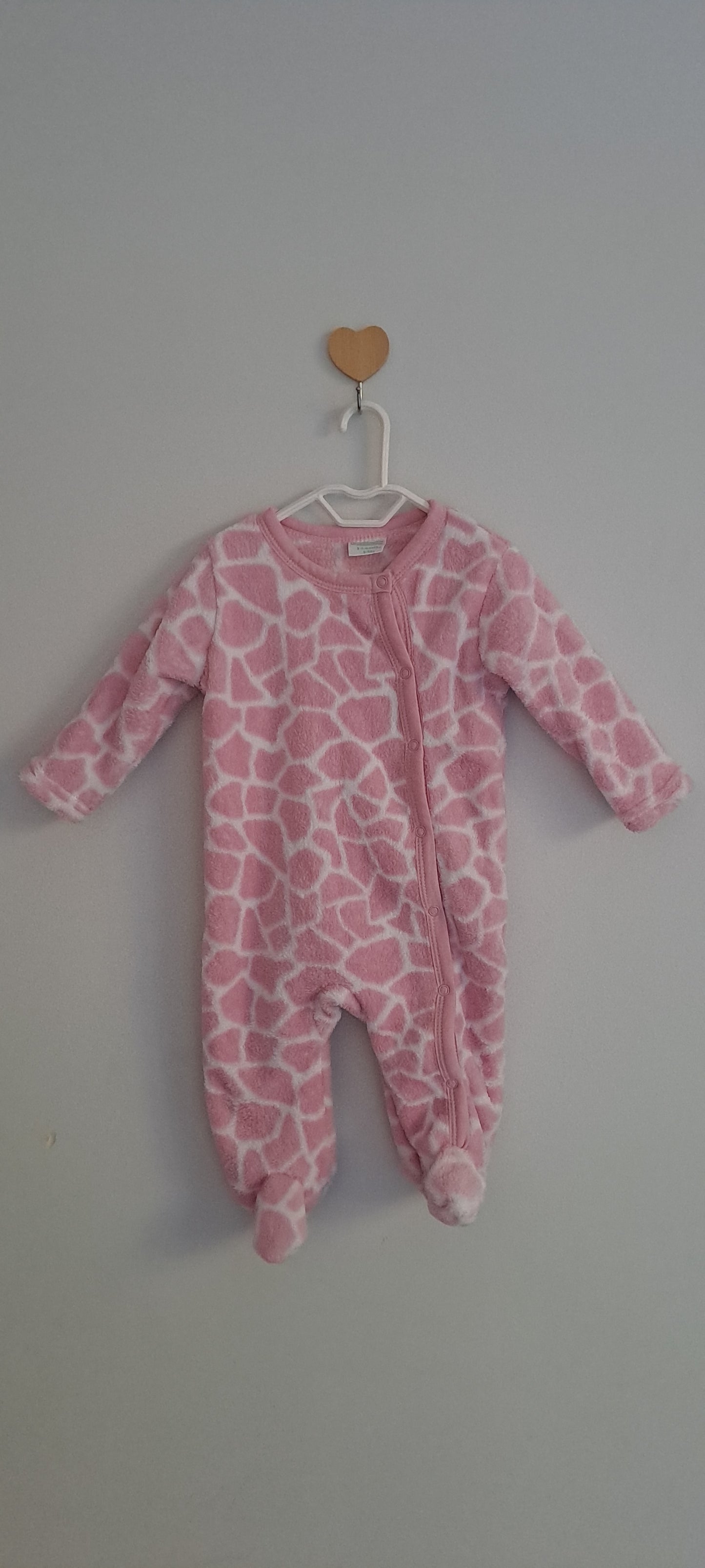 Cuddlesome Pink & White Giraffe Fleece Sleepsuit 3-6 Months