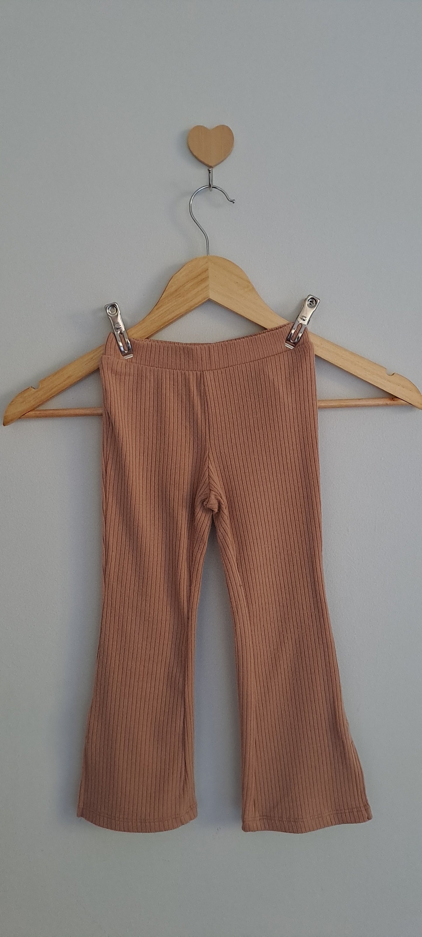 H&M Terracotta Ribbed Flare Leggings 2-3 Years