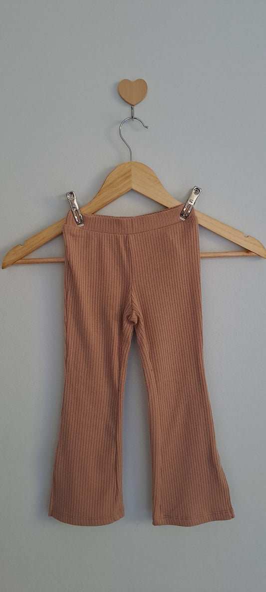 H&M Terracotta Ribbed Flare Leggings 2-3 Years