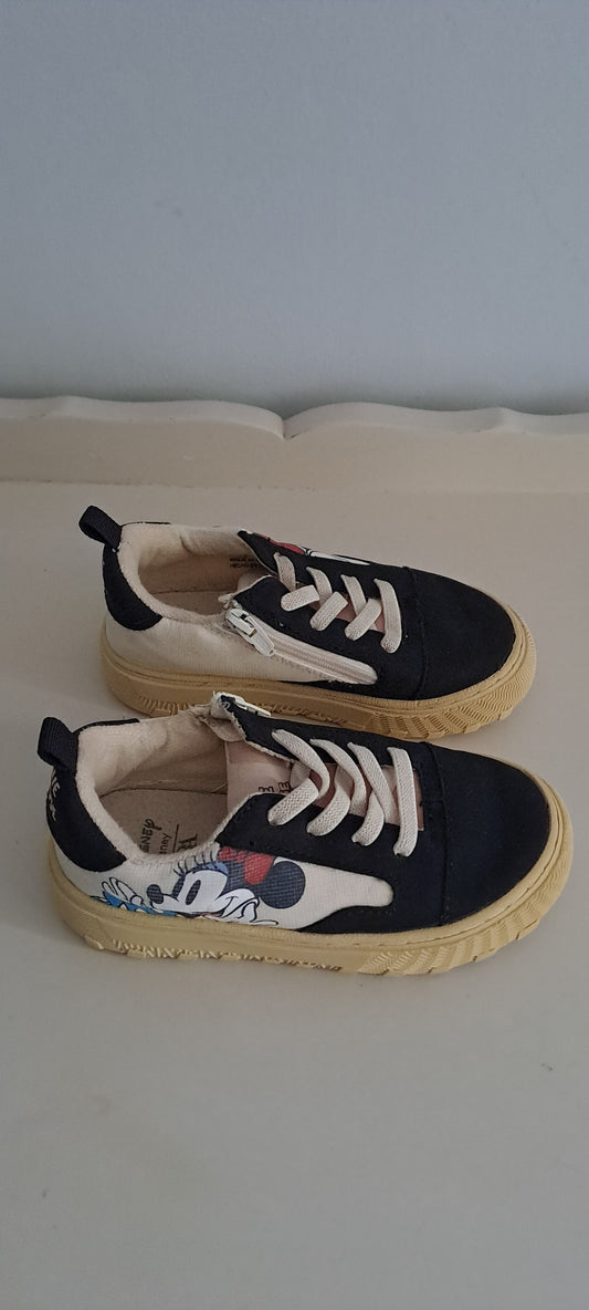 Zara x Disney Minnie Mouse Canvas High-Top Sneakers UK 7 (EU 24)