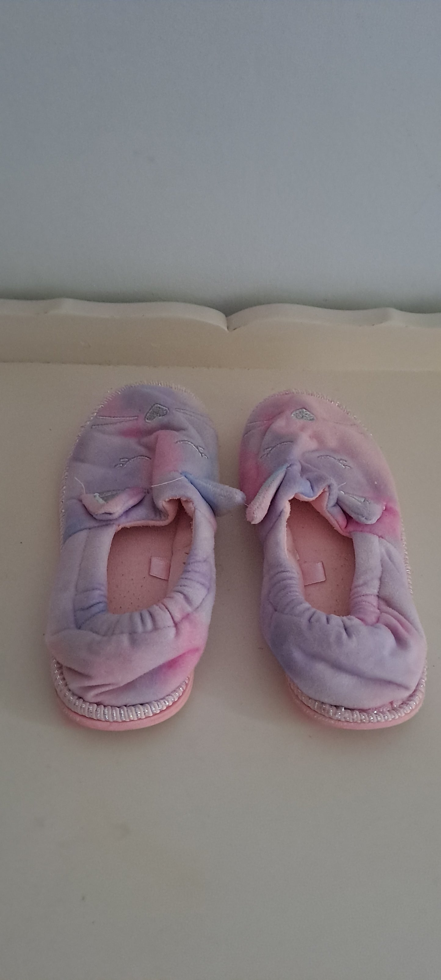 Cat Face Tie-Dye Plush Slippers UK 11