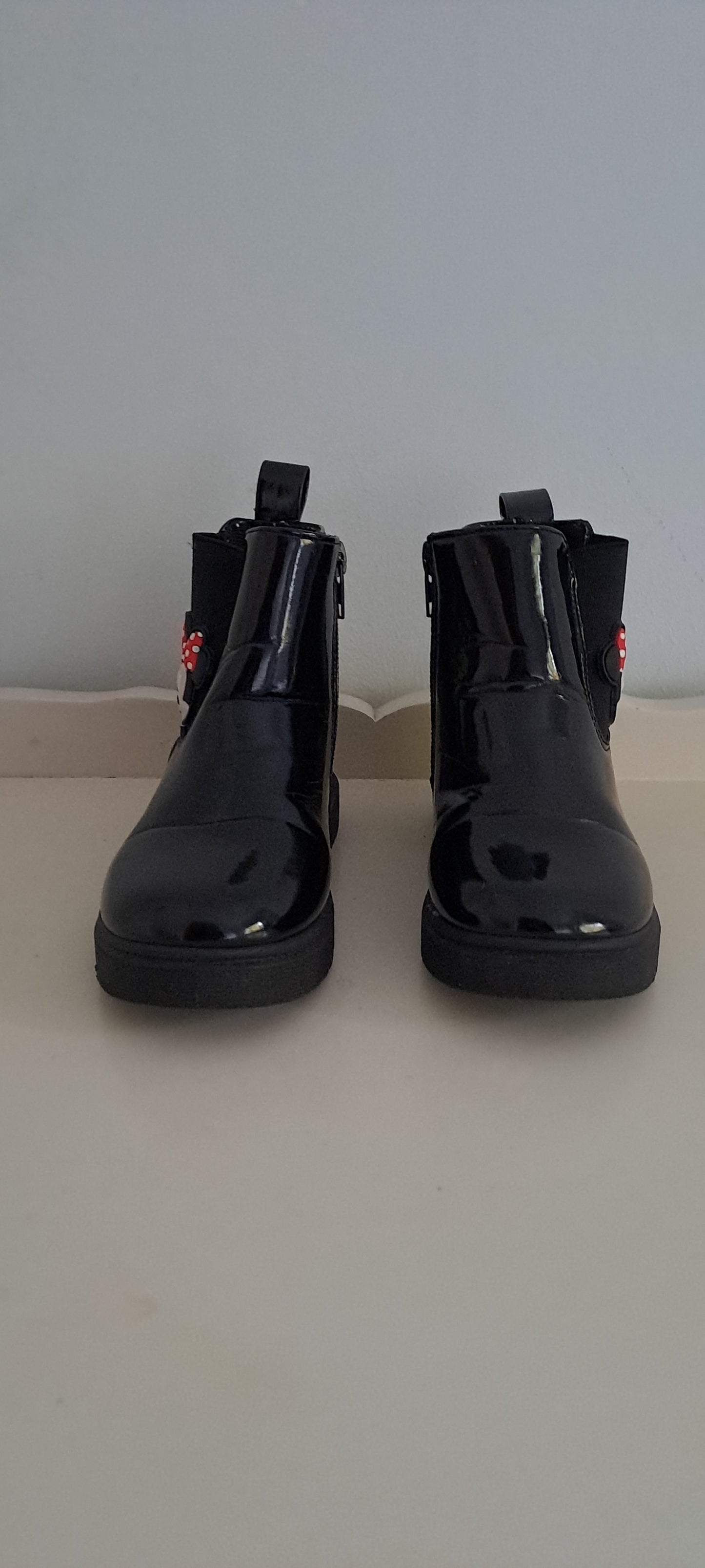 Disney Minnie Mouse Patent Chelsea Boots UK 8