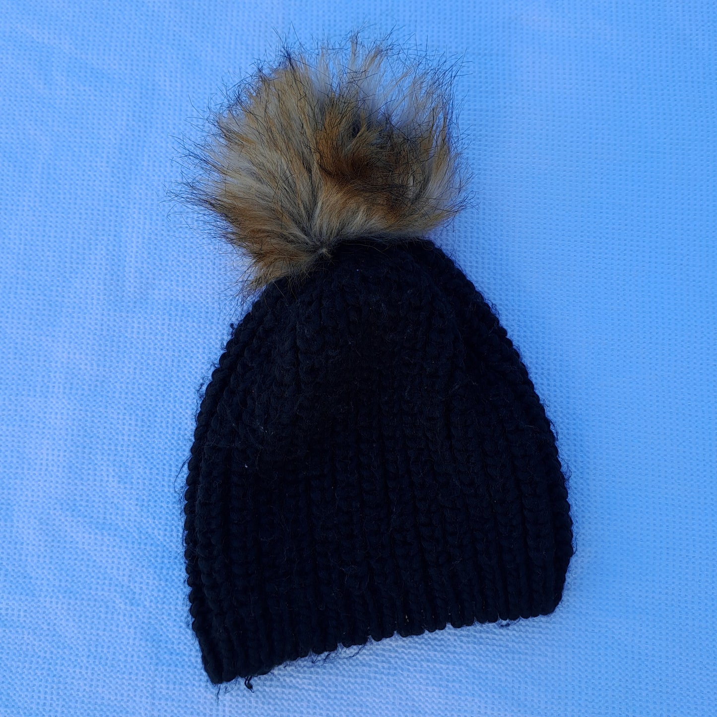 Black Ribbed Knit Beanie with Faux-Fur Pom-Pom 12 Months - 3 Years