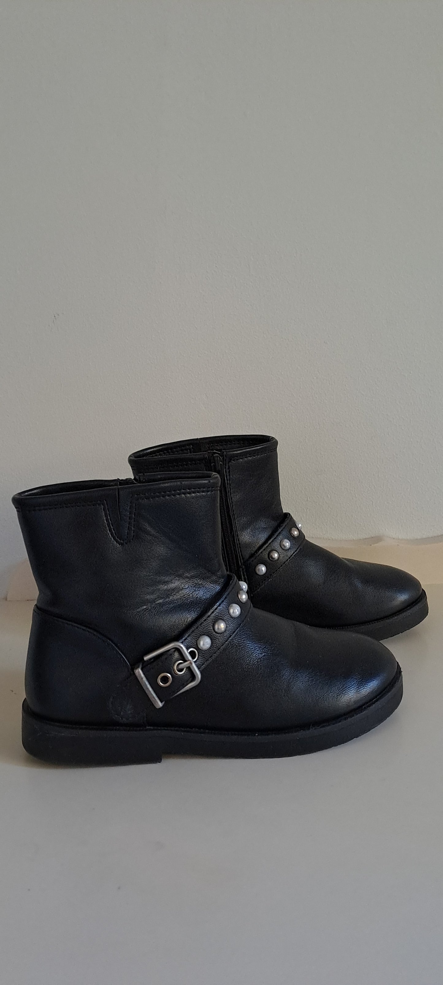 Zara Kids Black Leather-Look Biker Boots with Pearl and Buckle Detail Size 29 / UK 11