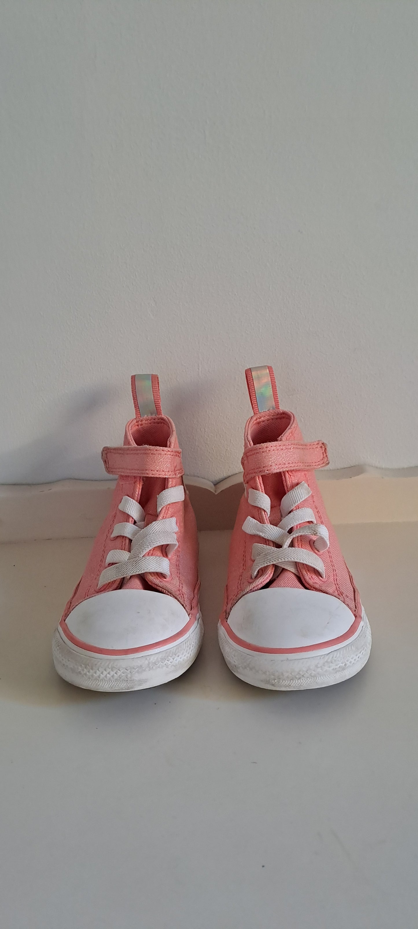 Converse Kids Chuck Taylor All Star Easy-On Lawn Flamingo High-Top Sneakers Size UK 9 / EUR 25