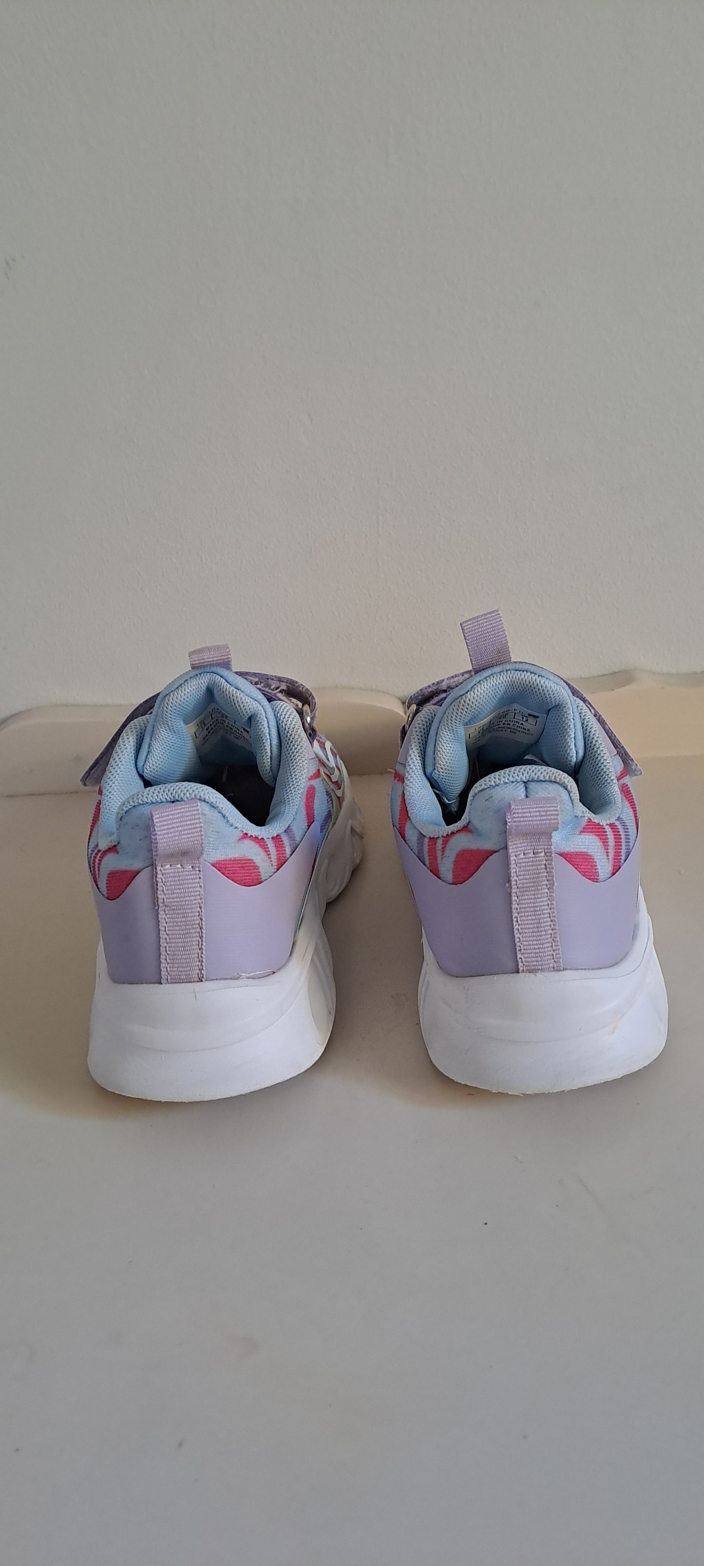 Fila Kids Cam Lights Light Blue/Pink Easy-On Sneakers Size UK 12 / EUR 31