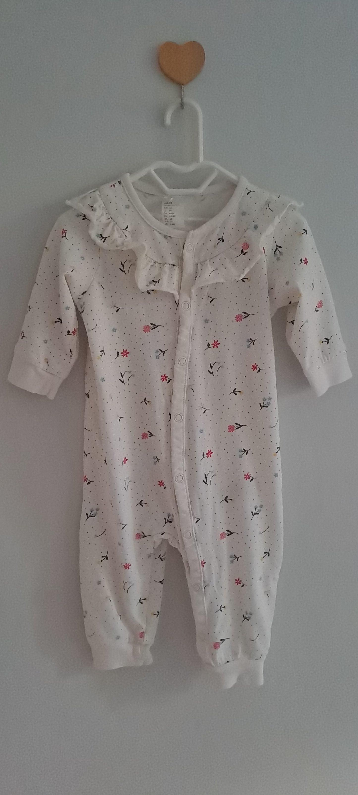 H&M Tiny Floral Ditsy Long Sleeve Romper with Ruffle Collar 4-6 Months