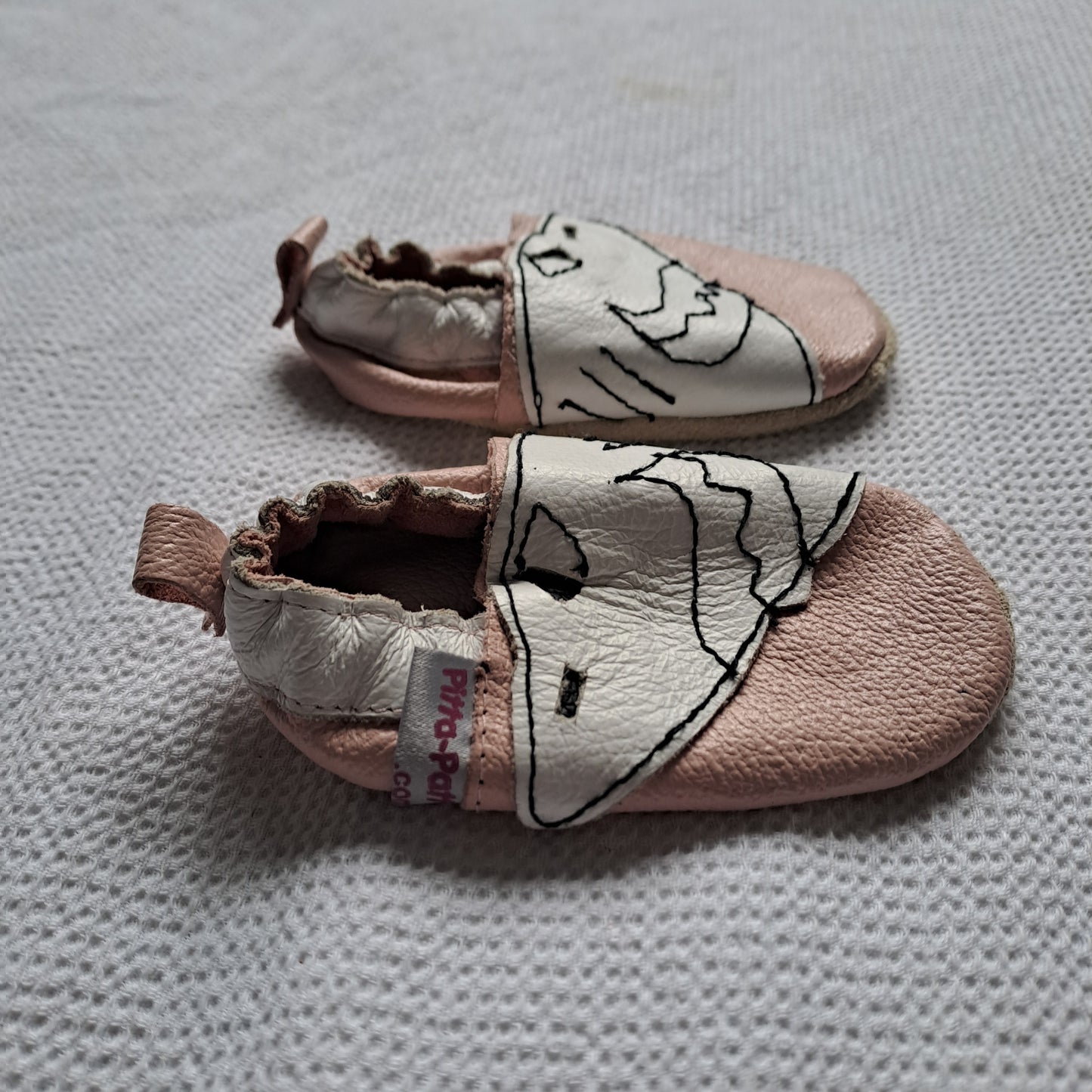 Pitta Patta Soft Leather Shark Baby Shoes – Size 1 (11.5cm)