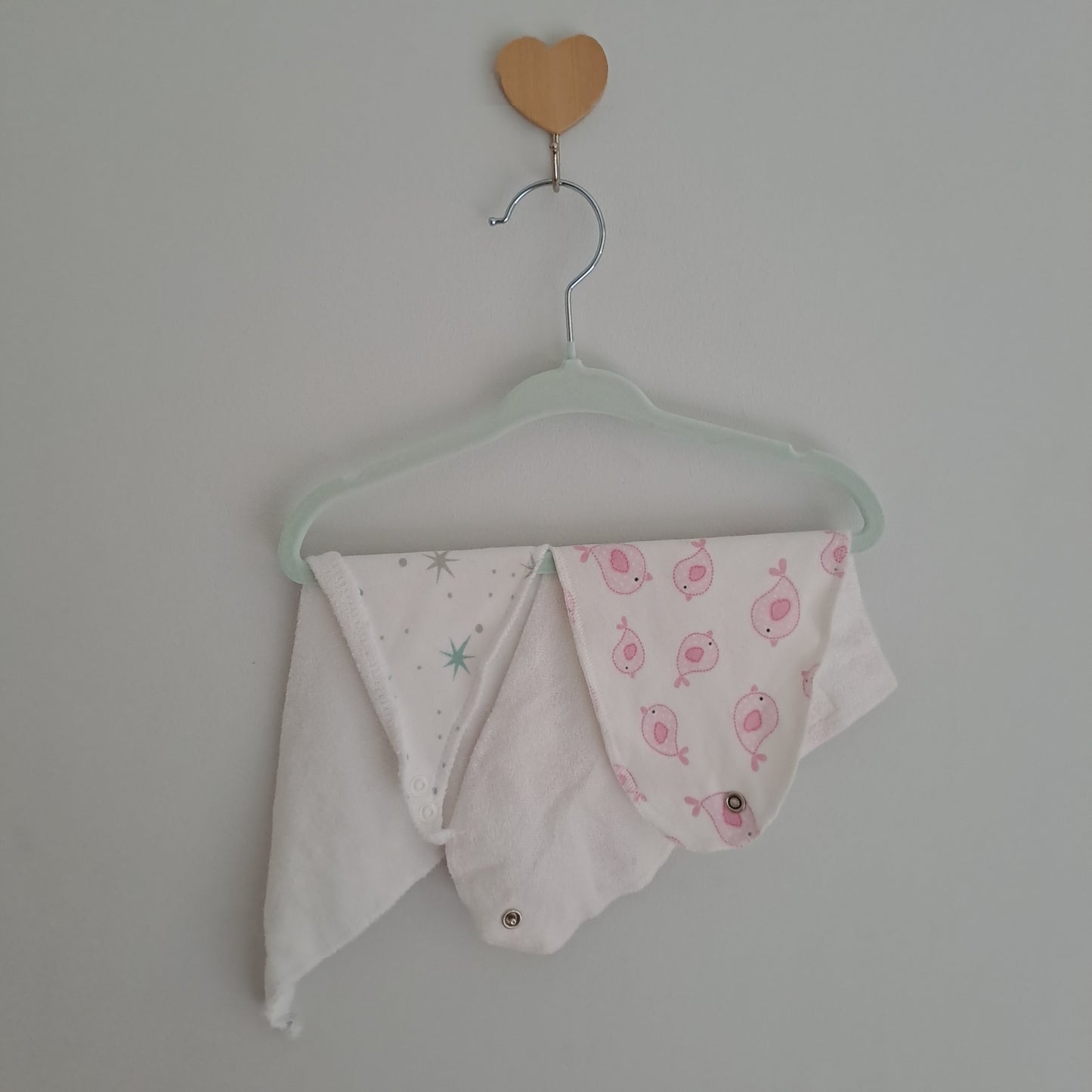 Fizzy Moments Baby Bandana Bib Set – Pink Bird & Star Print One Size