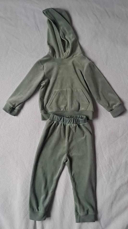 Cuddlesome Baby Velvet Hooded Tracksuit Set – Sage 18-24 Months