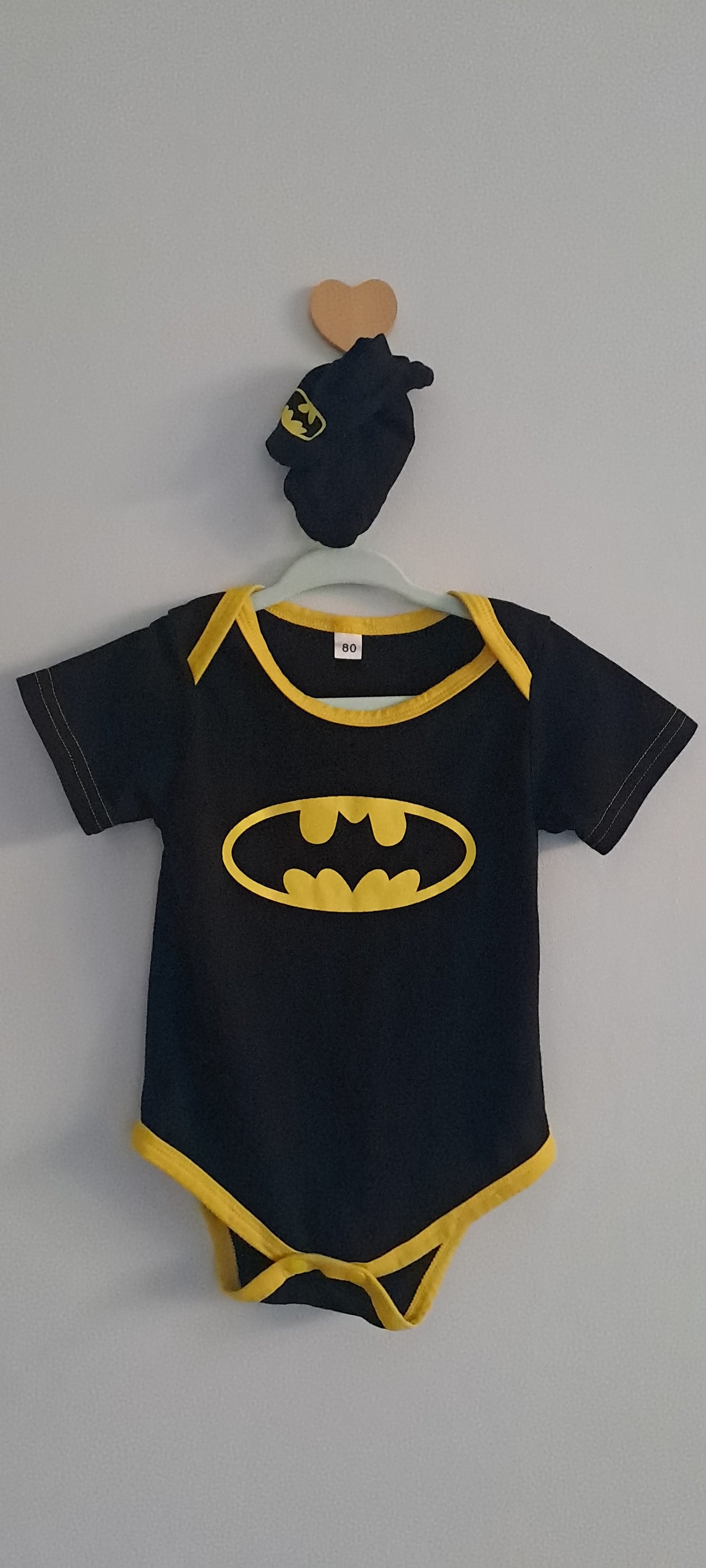 Batman Character Baby Bodysuit and Matching Booties Set 9-12 Months