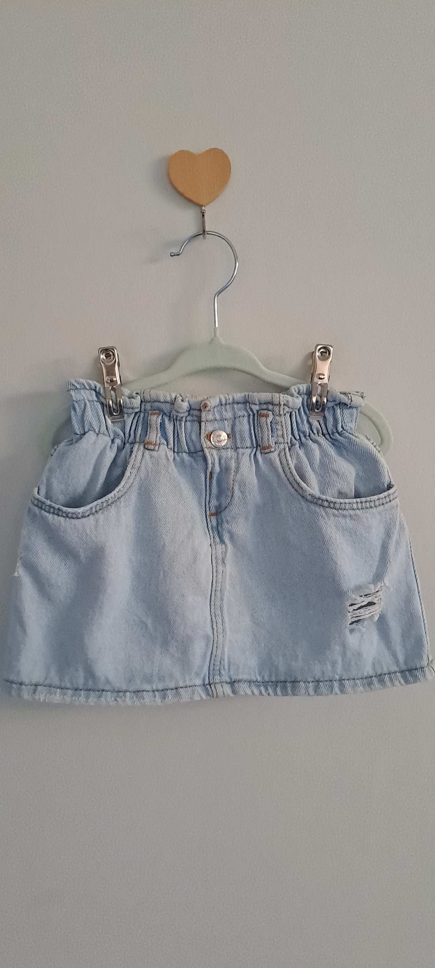 Zara Kids Girl Light Wash Distressed Denim Paperbag Waist Skirt 2-3 Years