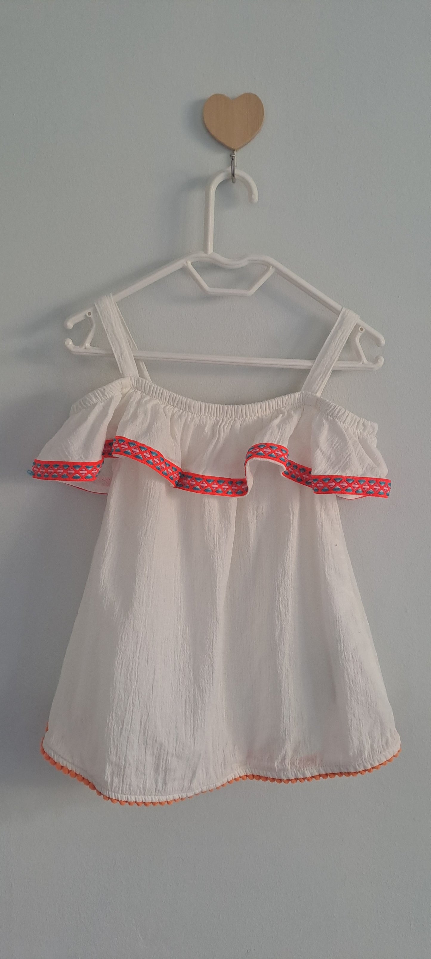 LC Waikiki Baby Girl White Off-the-Shoulder Embroidered Top 18-24 Months