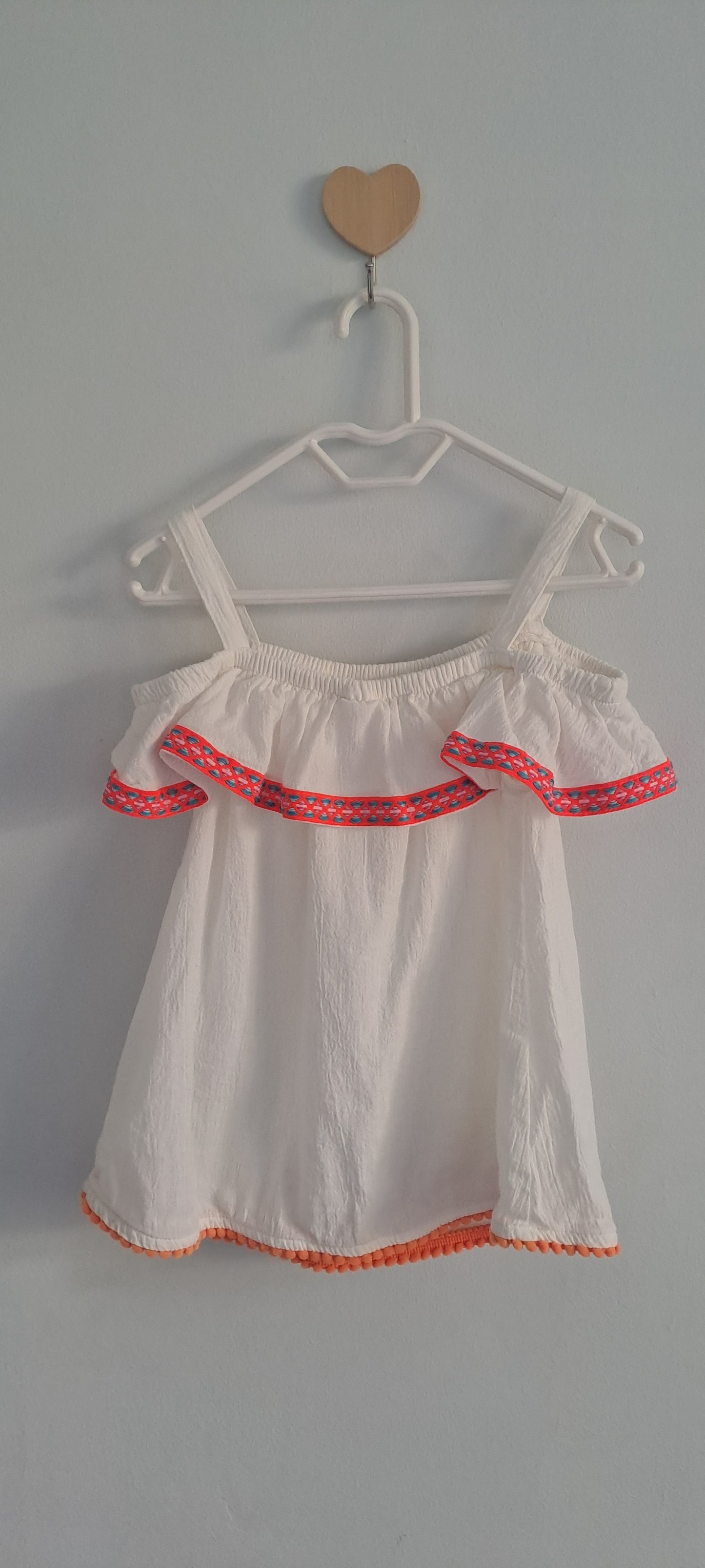LC Waikiki Baby Girl White Off-the-Shoulder Embroidered Top 18-24 Months