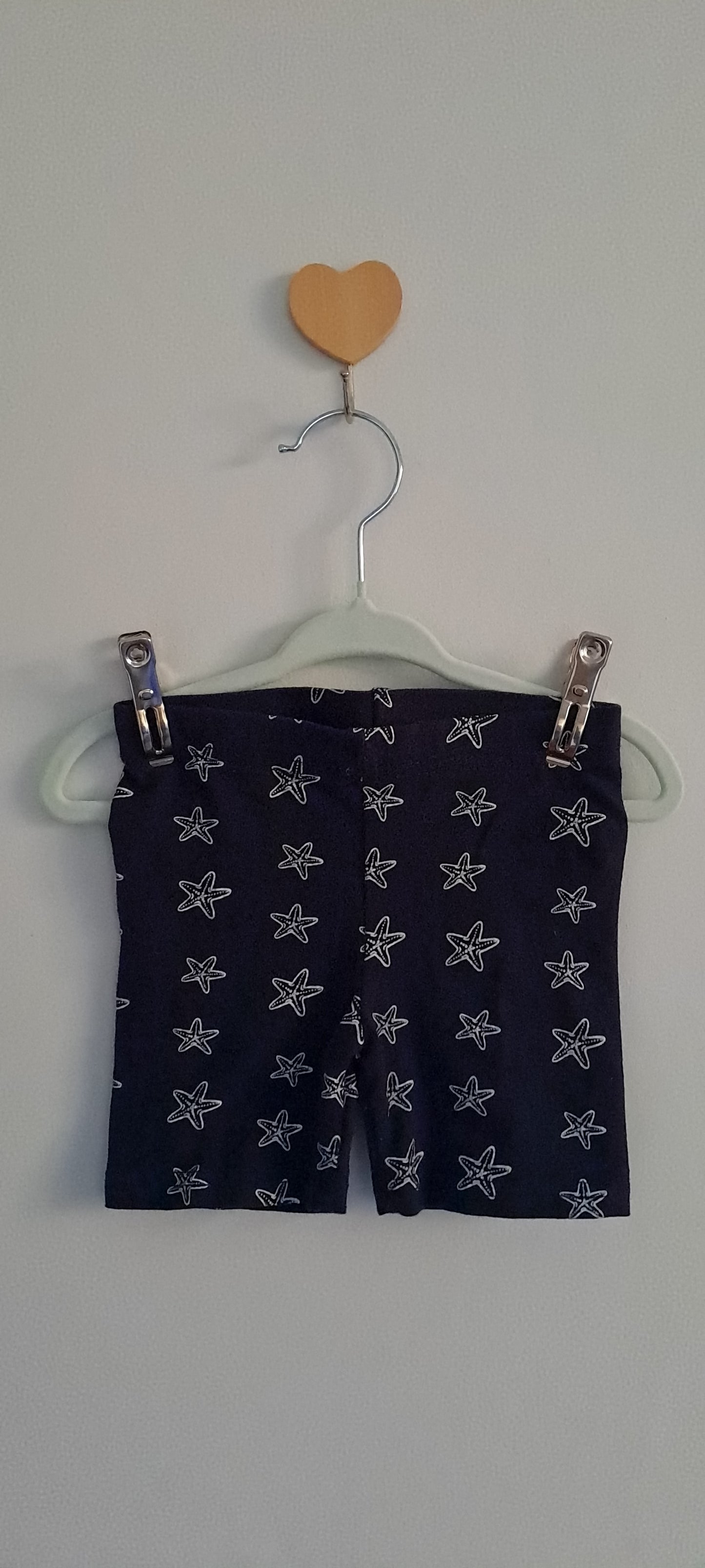 Qtee Kids Navy Blue Starfish Print Cycling Shorts 2-3 Years