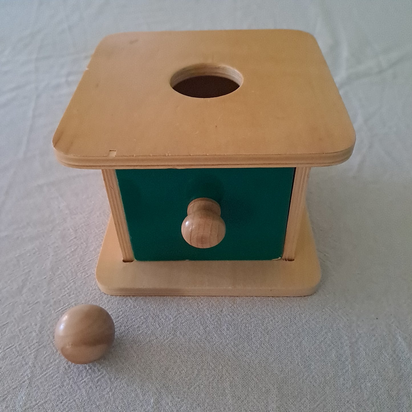 Wooden Montessori Imbucare Object Permanence Box with Drawer & Ball 8-14 Months