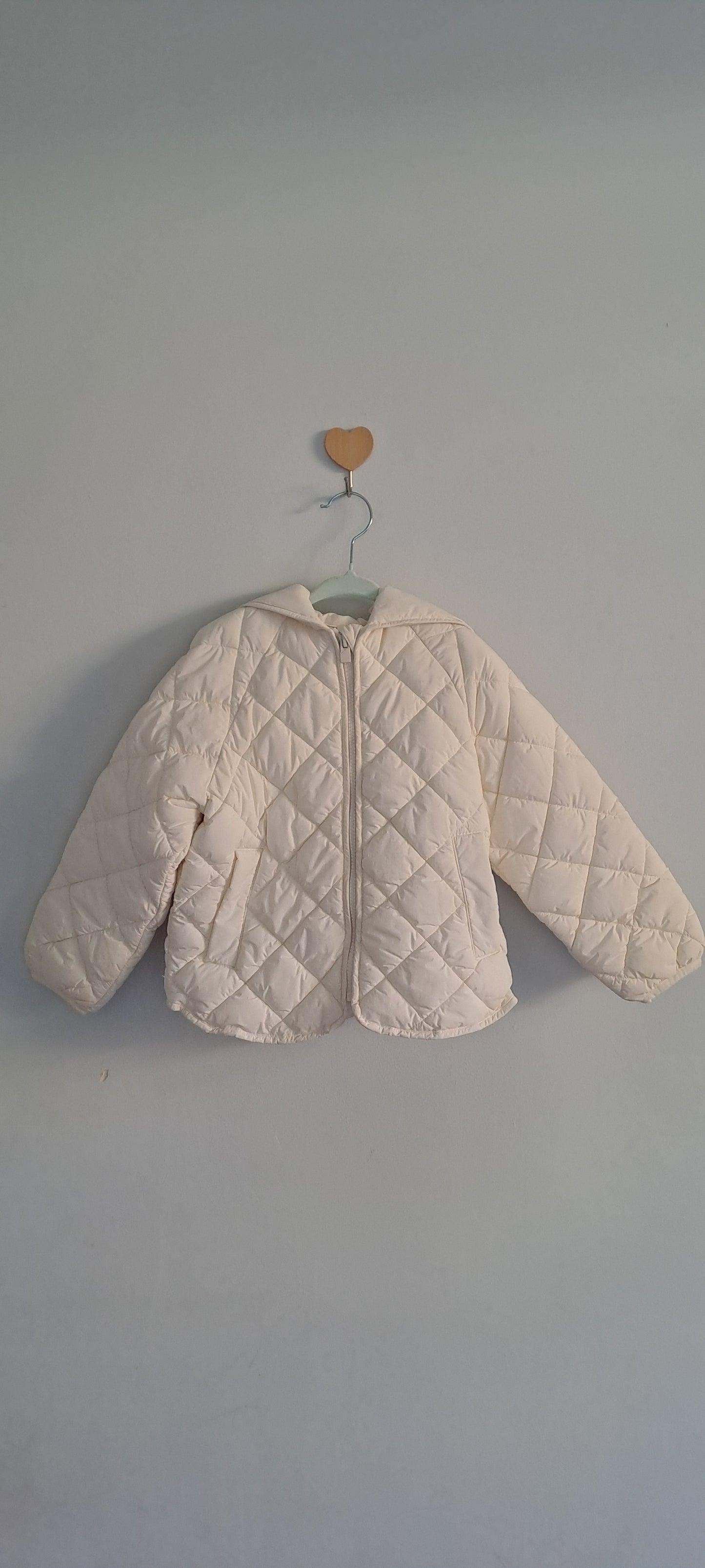 UNIQ Clothing by Checkers Off-White Sorona® Aura Eco-Fill Quilted Jacket 5-6 Years