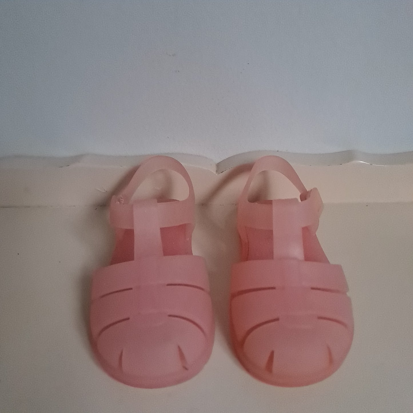 Zara Kids Pastel Pink Rubberised Fisherman Jelly Sandals UK/SA 4.5 (EU 21)