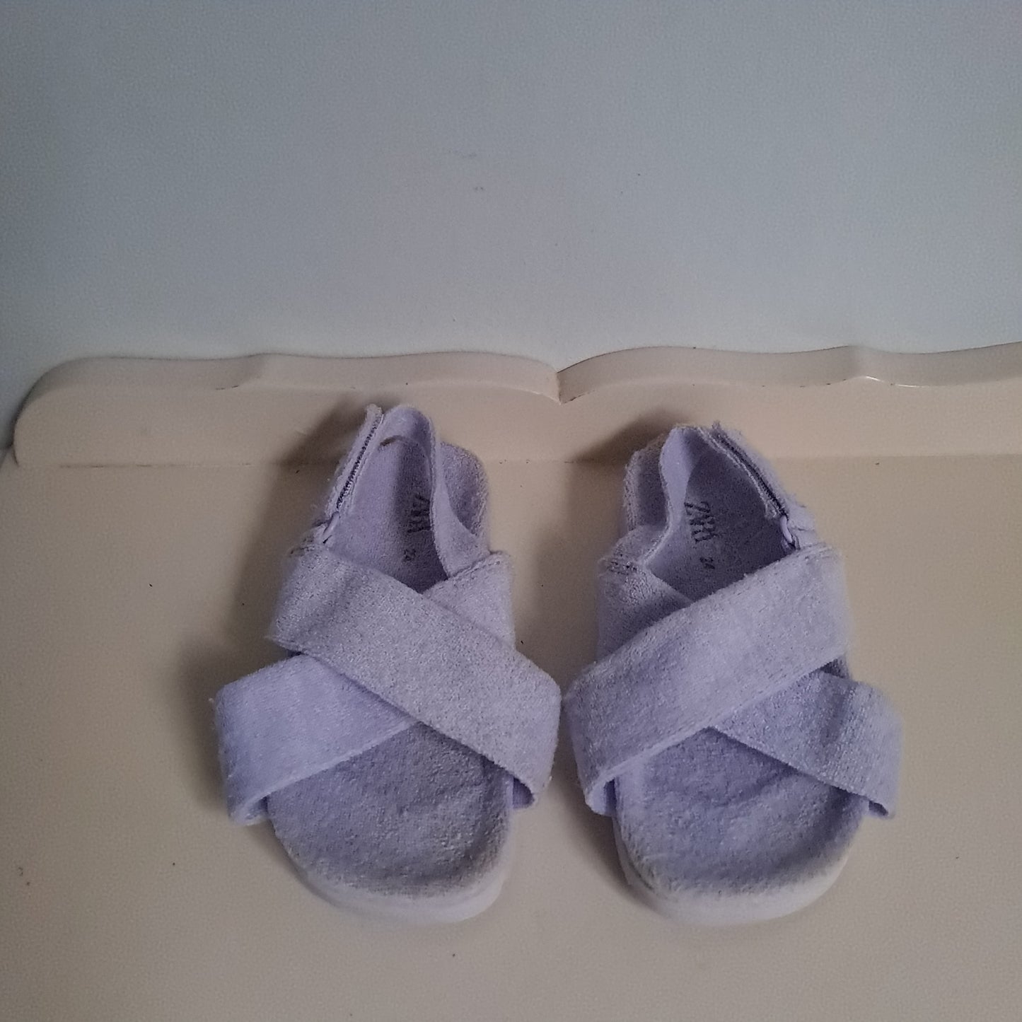 Zara Kids Lilac Towelling Cross-Strap Sandals UK/SA 7 (EU 24)