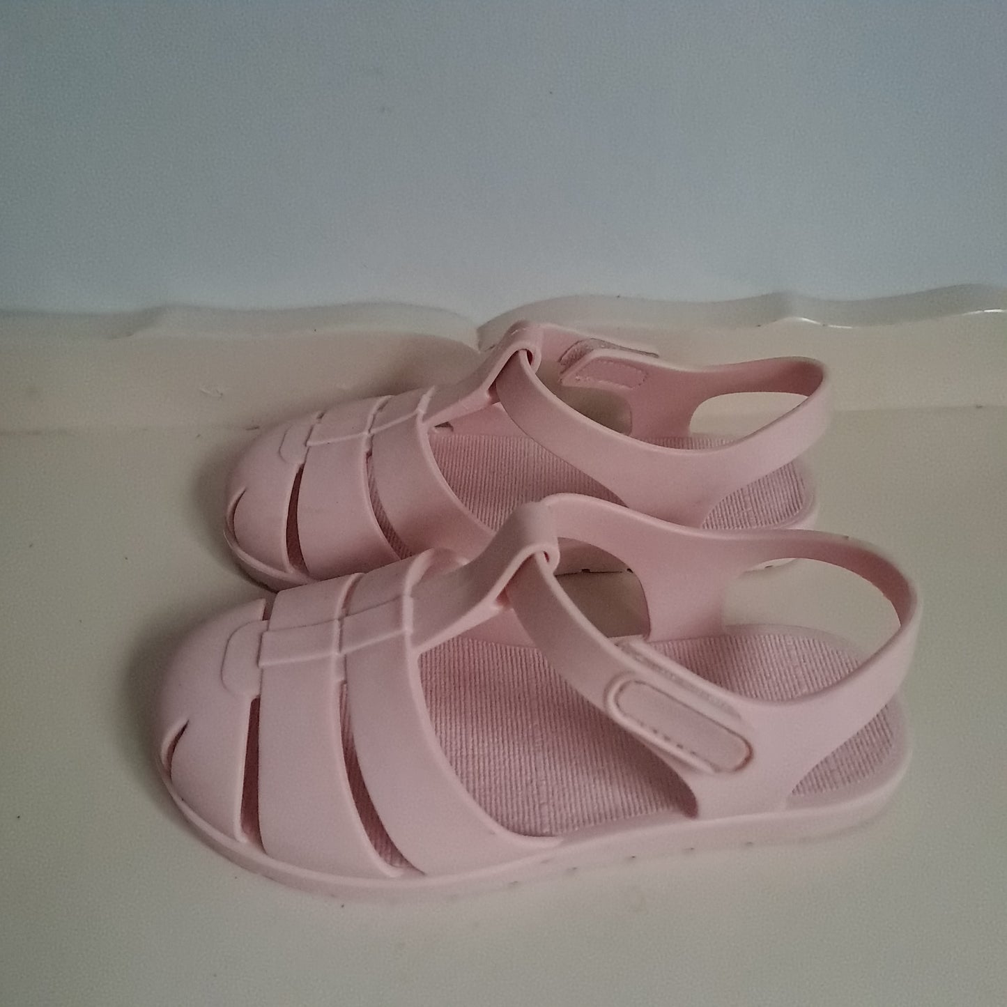 Zara Kids Pastel Pink Rubberised Fisherman Cage Sandals UK/SA 8.5 (EU 26)