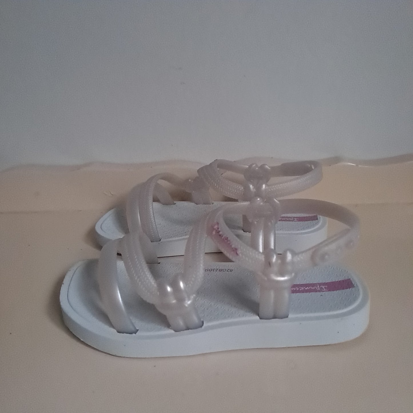 Ipanema Kids White & Translucent Silver Strappy Water Sandals EU 25/26 (UK/SA 8-8.5)