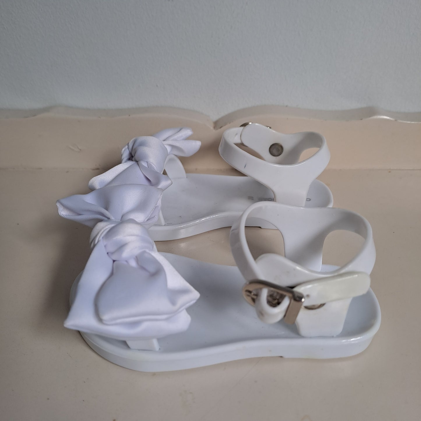 Country Road Kids White Bow Jelly Sandals UK/SA 4 (EU 20)