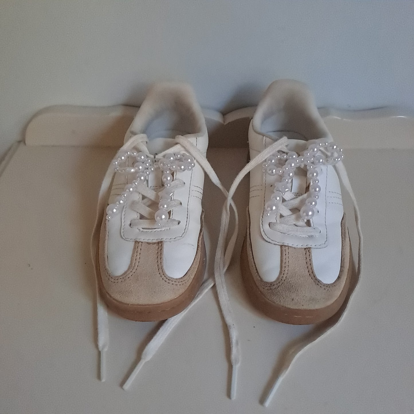 Zara Kids Pearl-Embellished Leather Sneakers UK/SA 11.5 (EU 30)