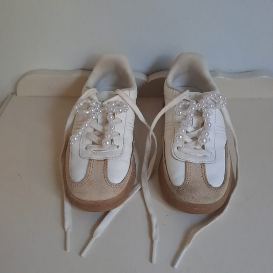 Zara Kids Pearl-Embellished Leather Sneakers UK/SA 11.5 (EU 30)